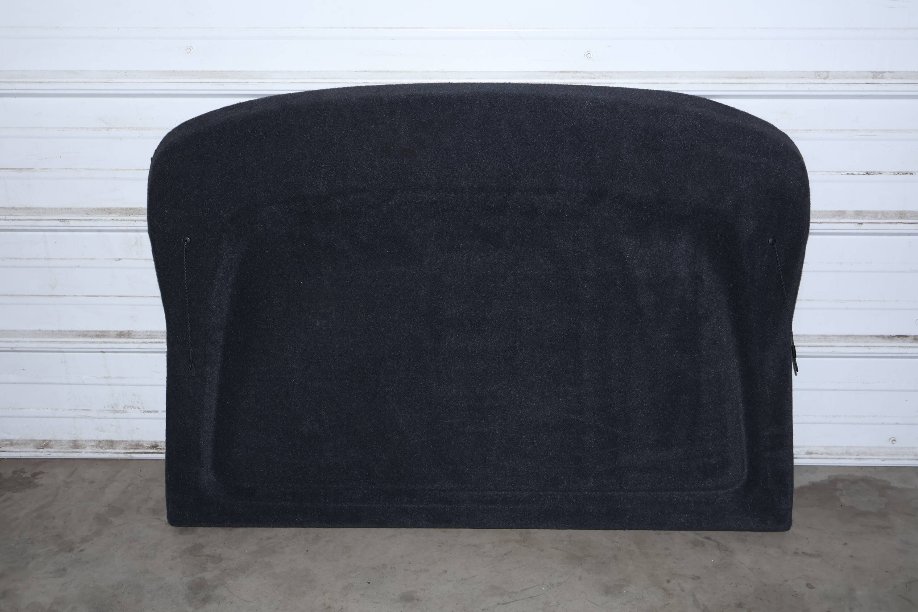 Luggage / Trunk Cargo Cover 11K867769