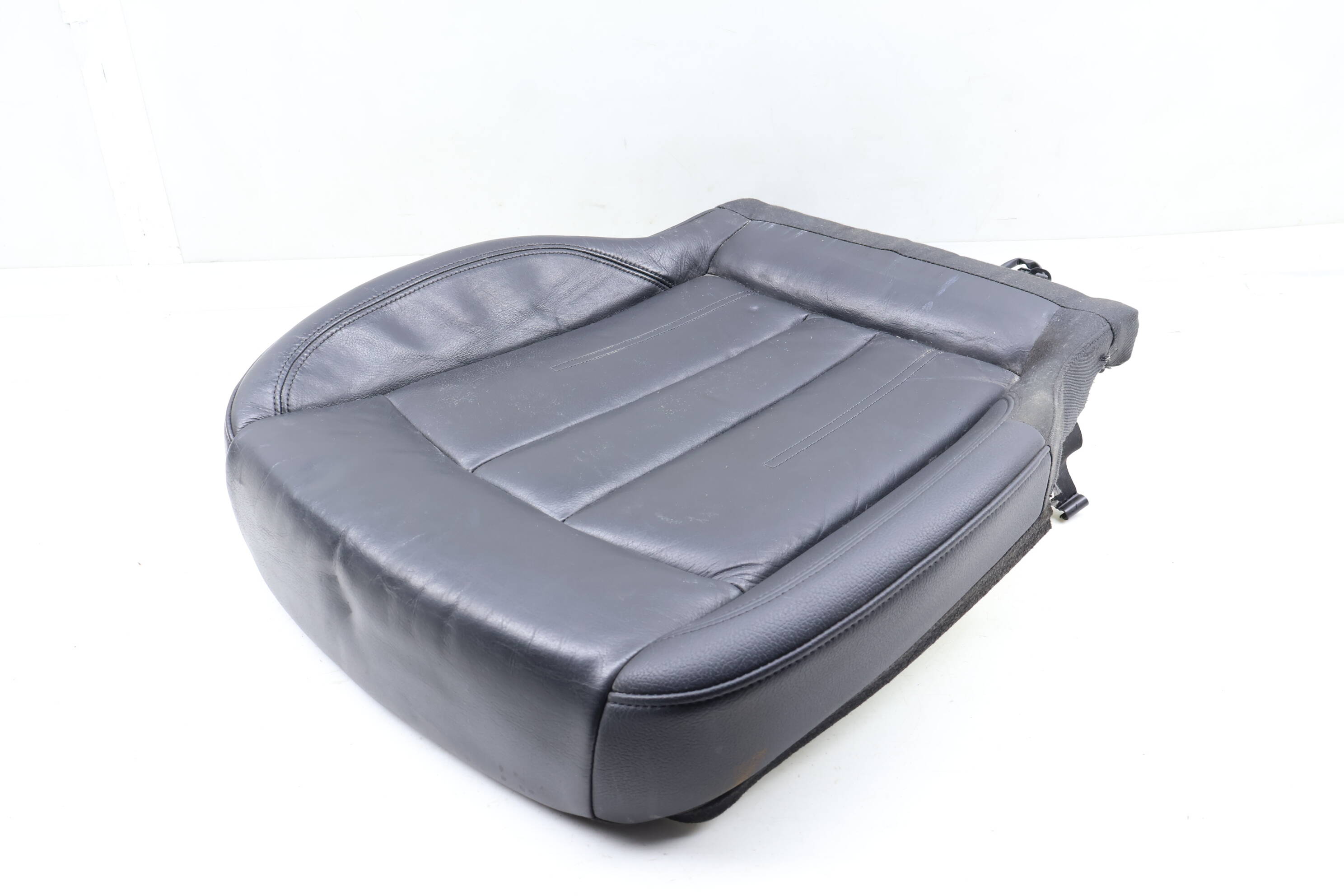 Lower Seat Bottom Cushion 8W7881406A