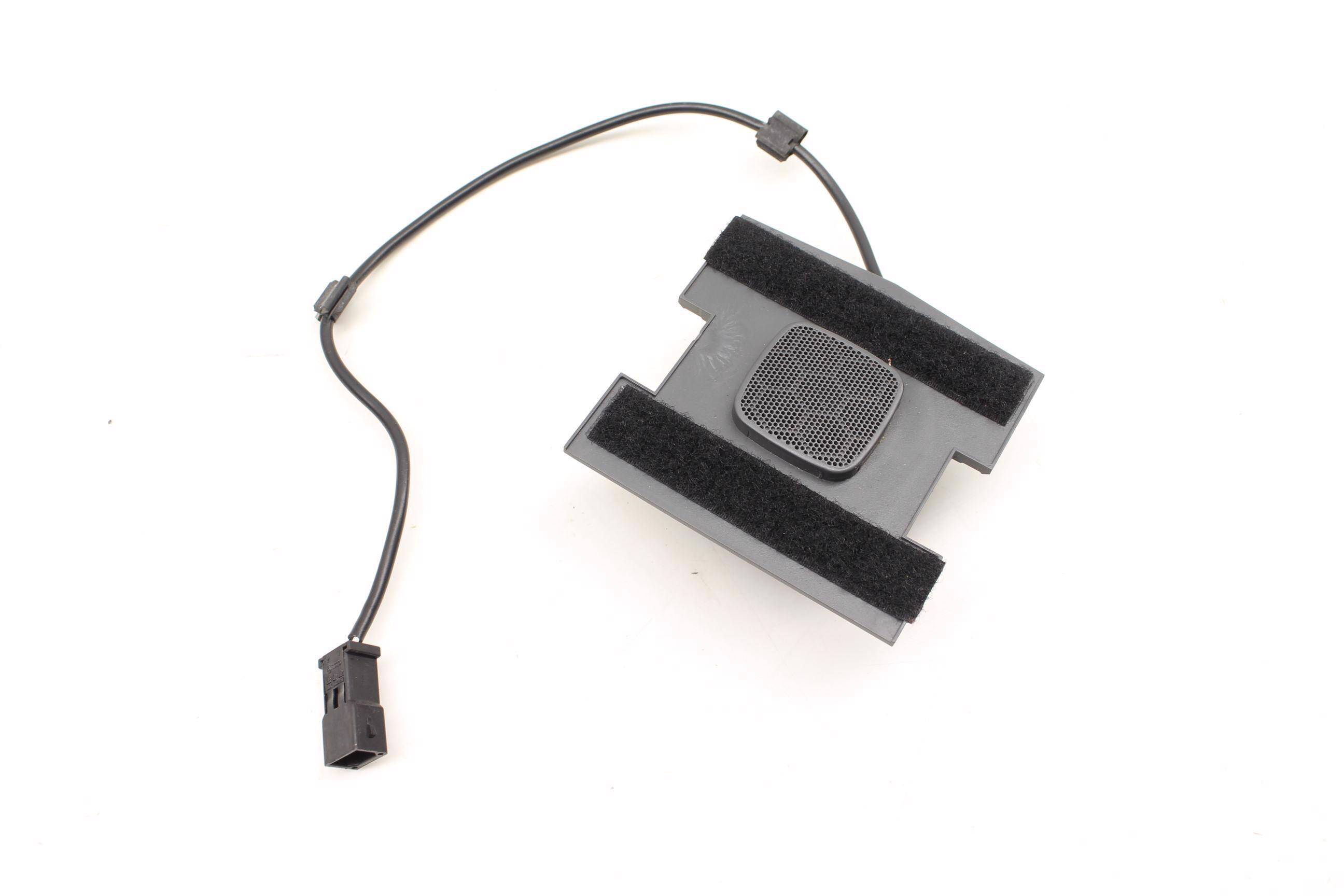 Hands-Free Telephone / Alarm Speaker W/ Cover 4B0035411B