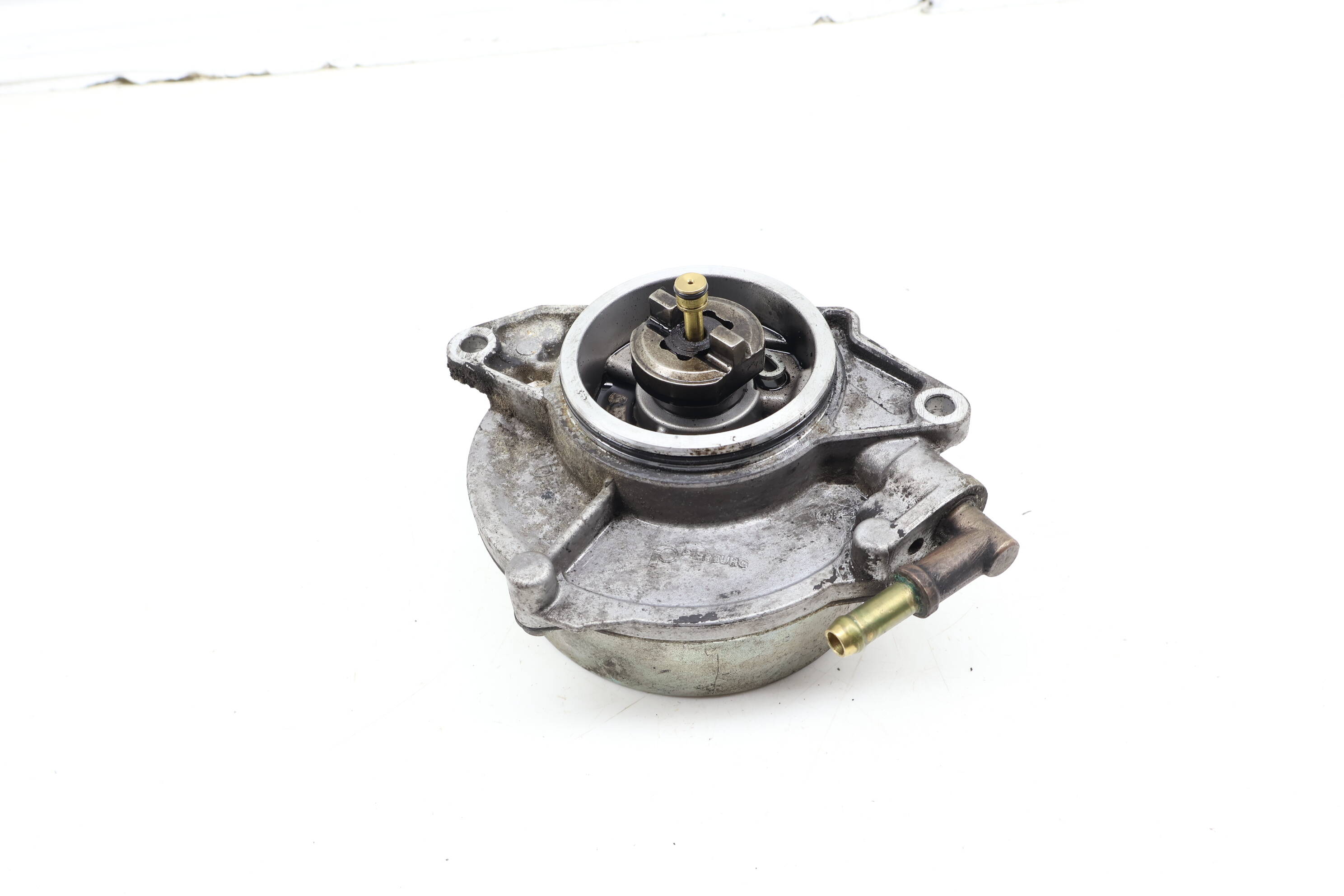 Vacuum Pump 059145100H