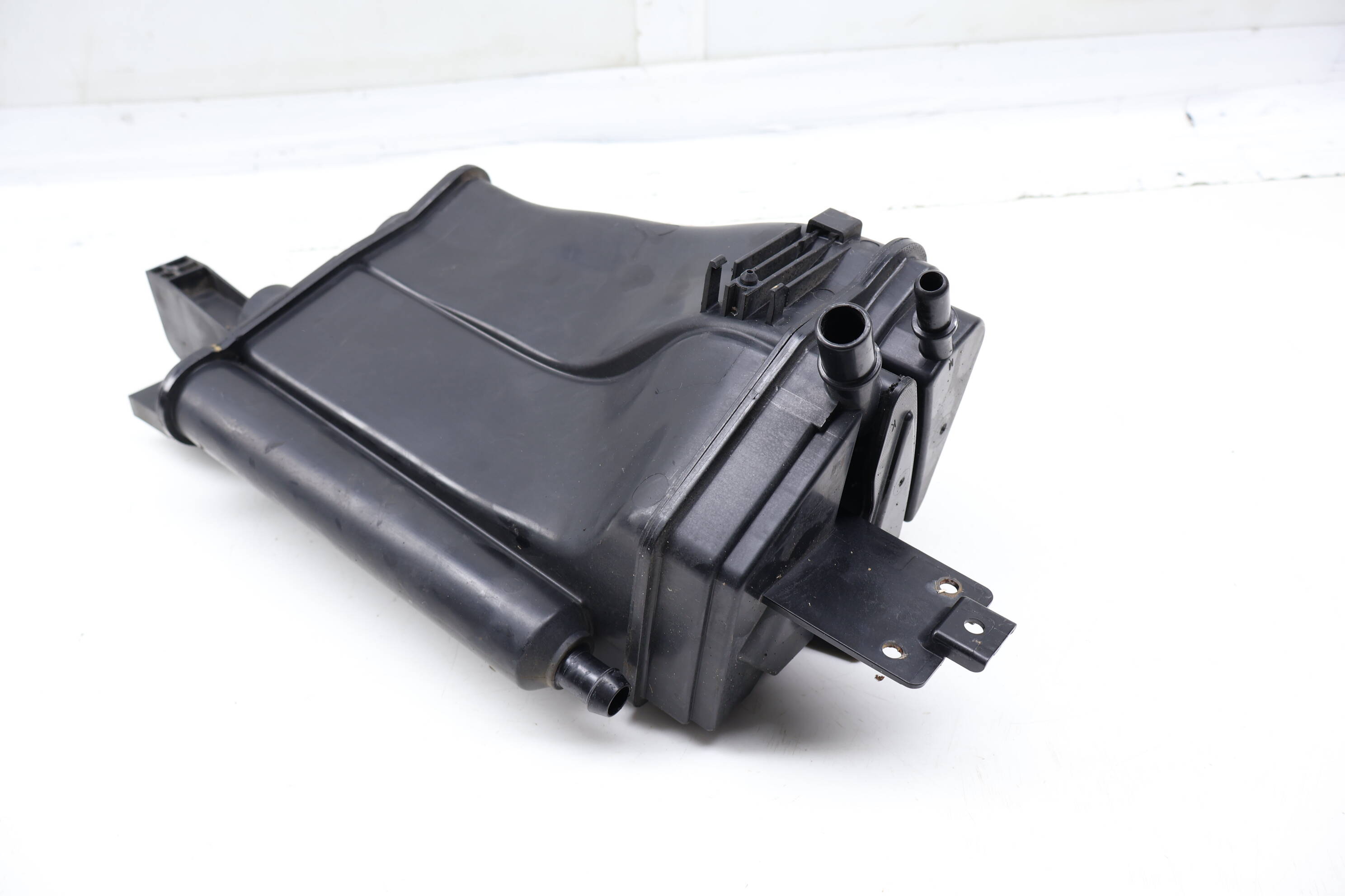 Fuel Evap Charcoal Canister 3QF201801