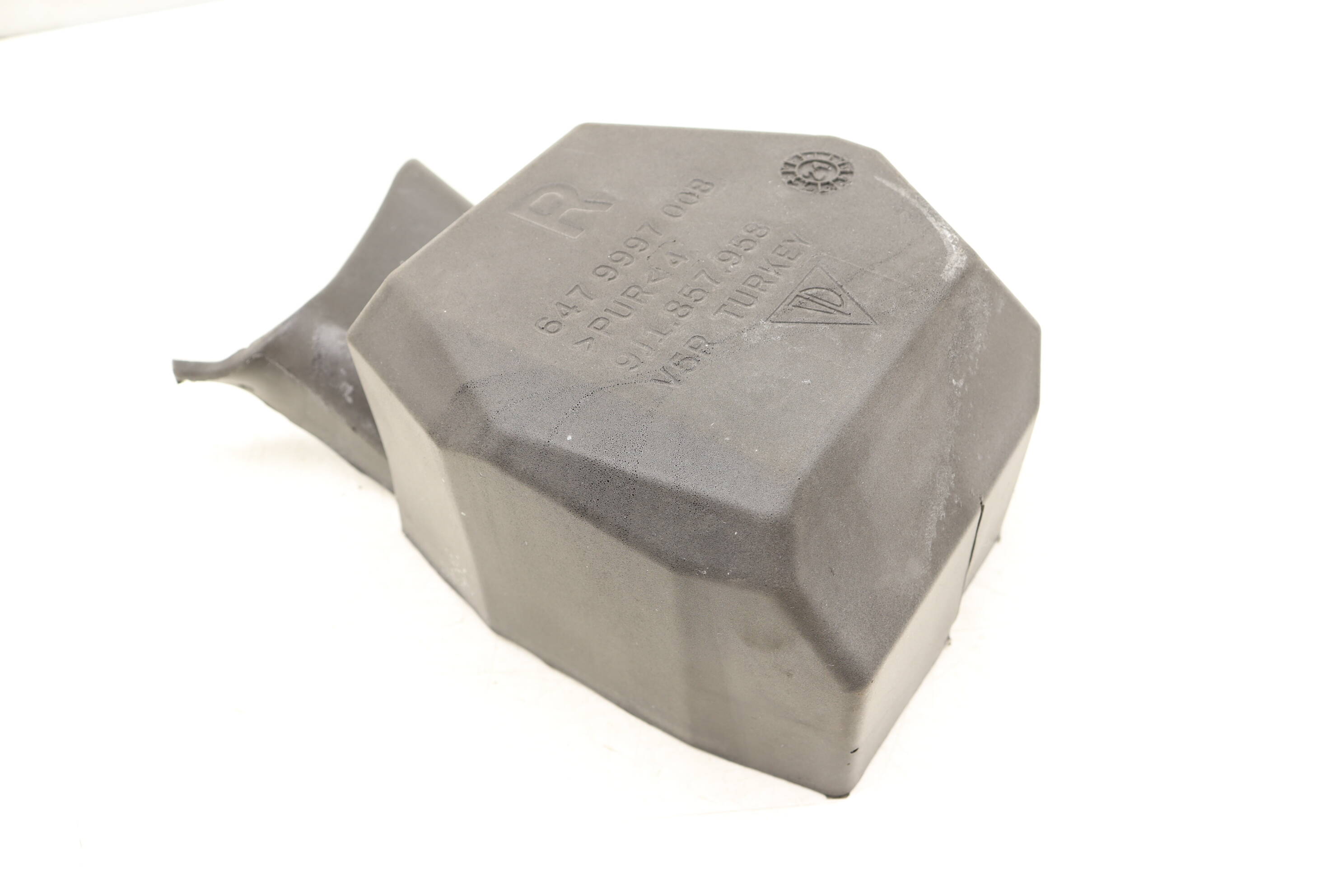 Seat Belt Cover / Cap 9J1857958