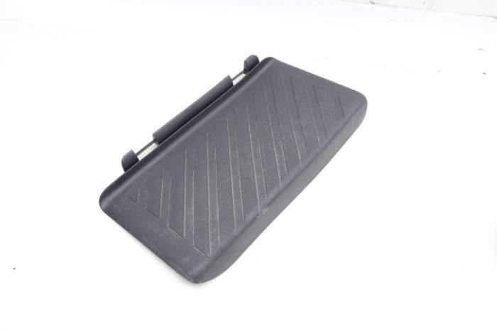 Dead Pedal / Foot Rest Cover 3CN864777 main product photo