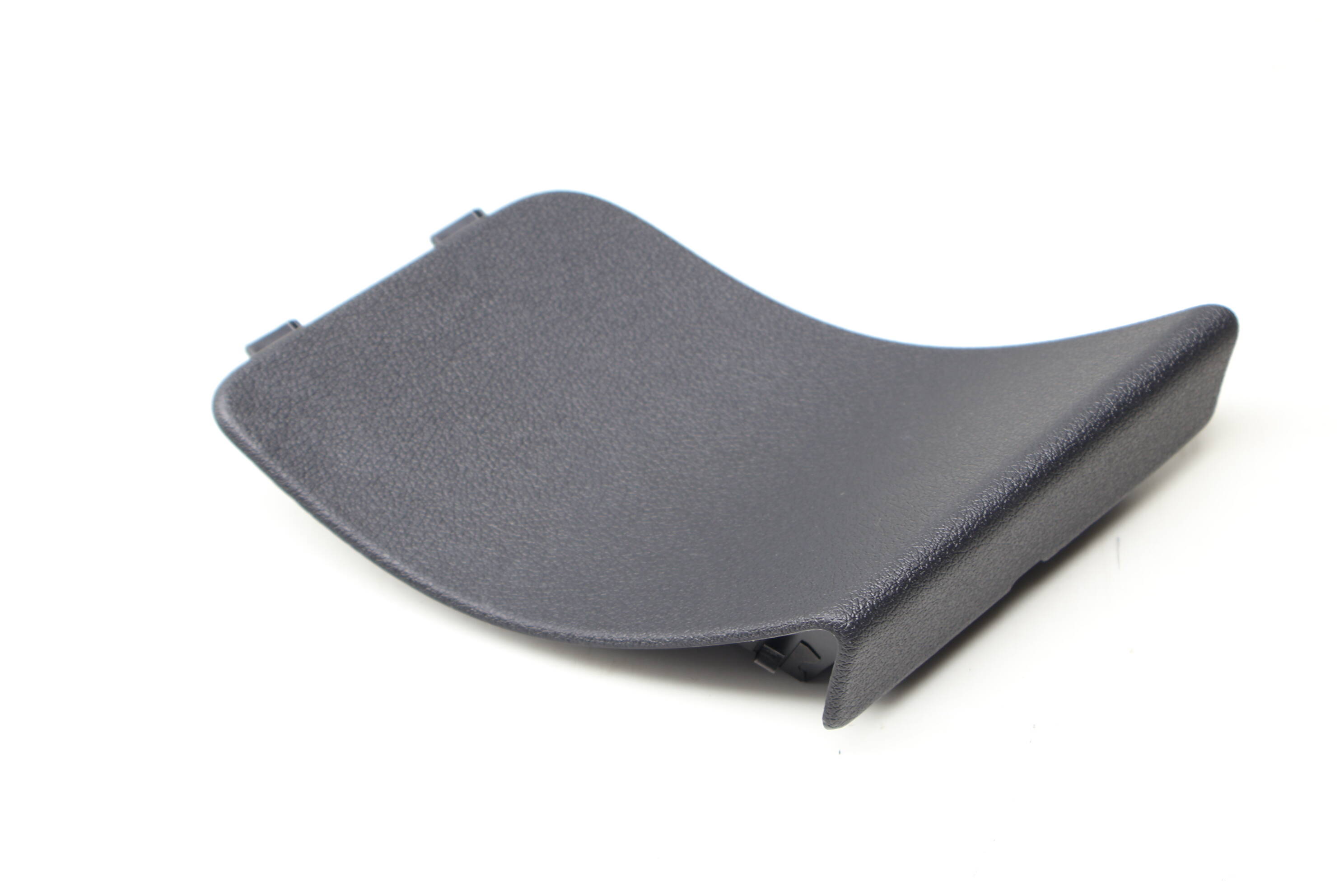 Tail Light Cover / Trunk Panel Trim 8R0867657