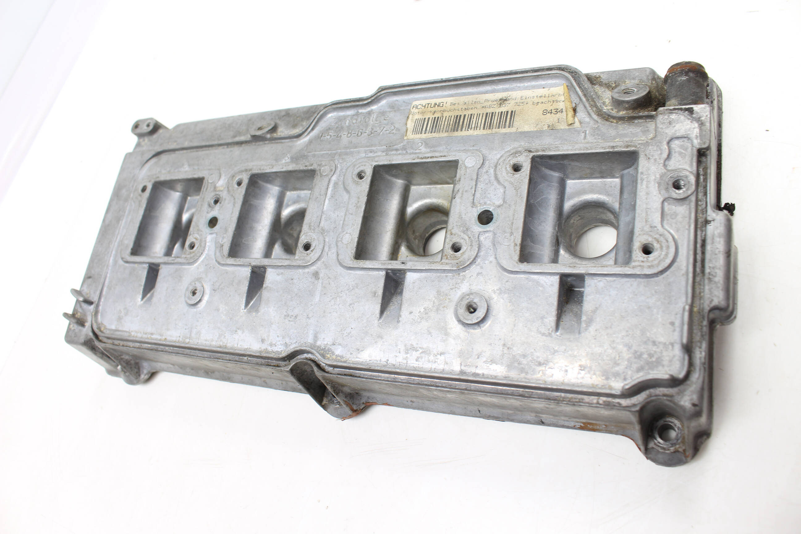 Engine Valve / Cylinder Head Cover 077103472D