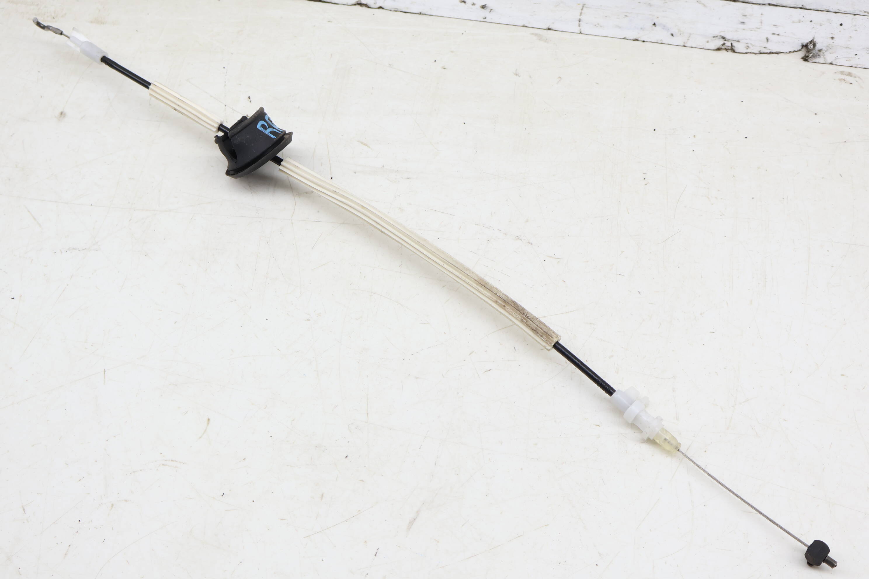 Interior Door Handle Release / Bowden Cable 8R0839085B