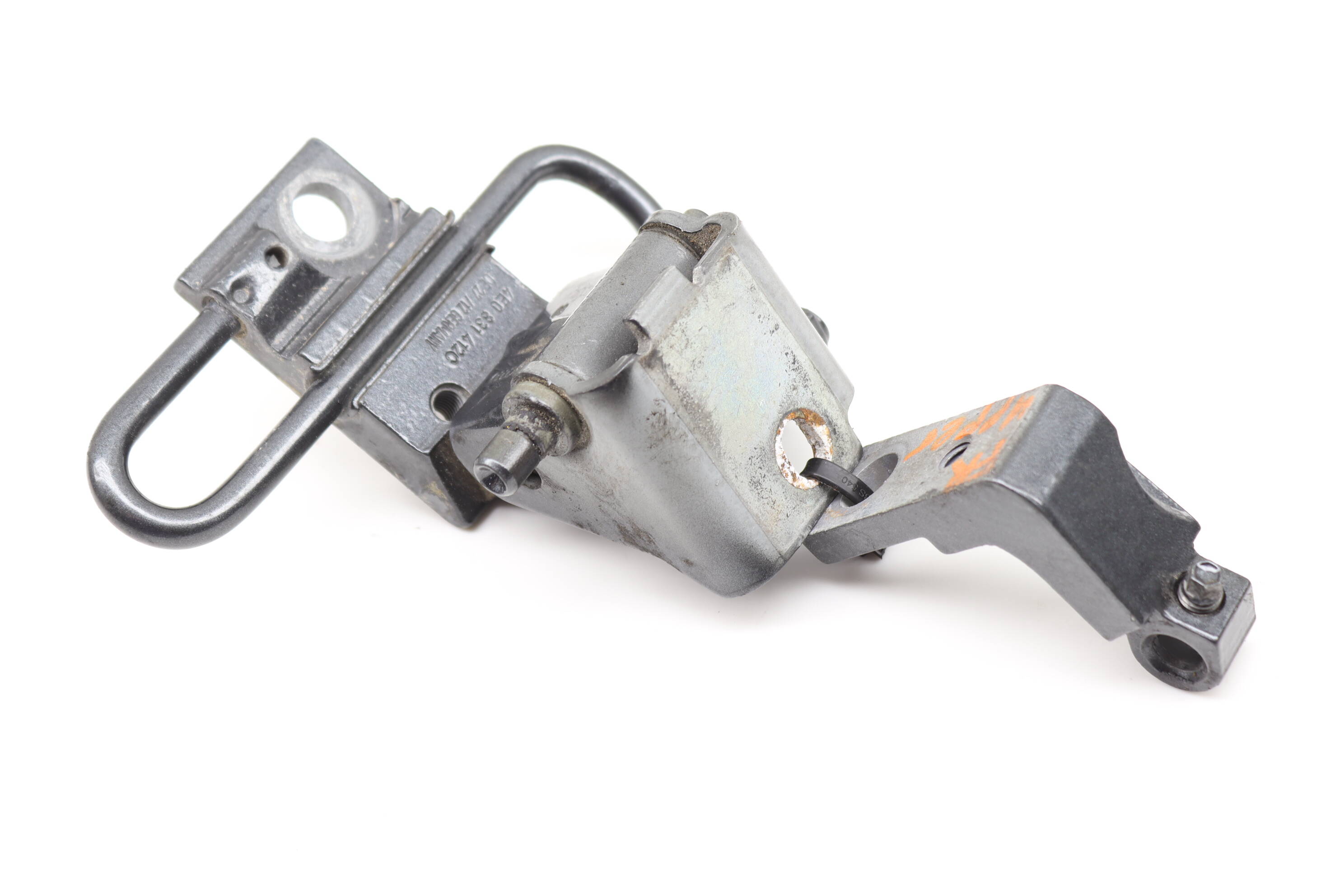 Lower Door Hinge 4E0831412C