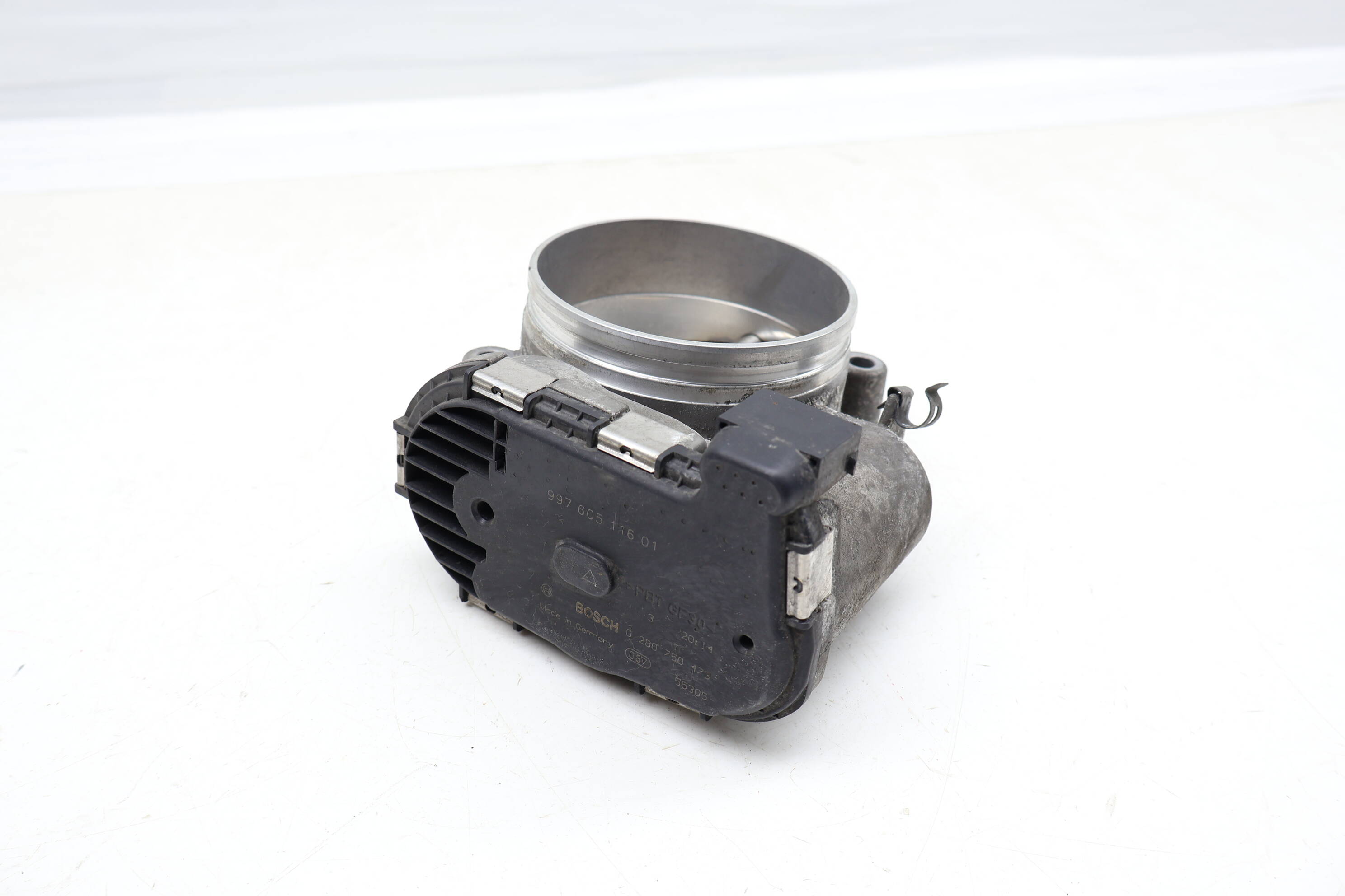 Throttle Body 99760511601