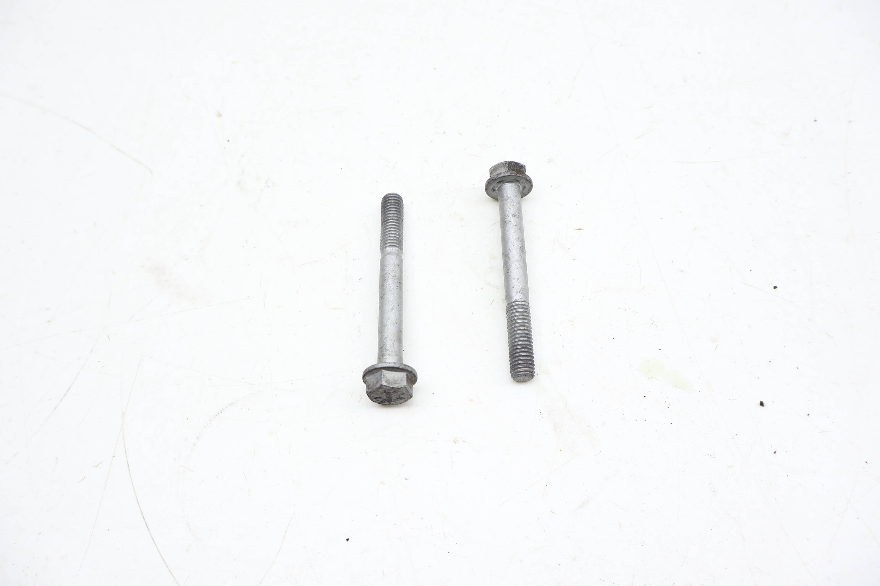 Power Steering Pump Screw / Bolt Set (2) 90037810501