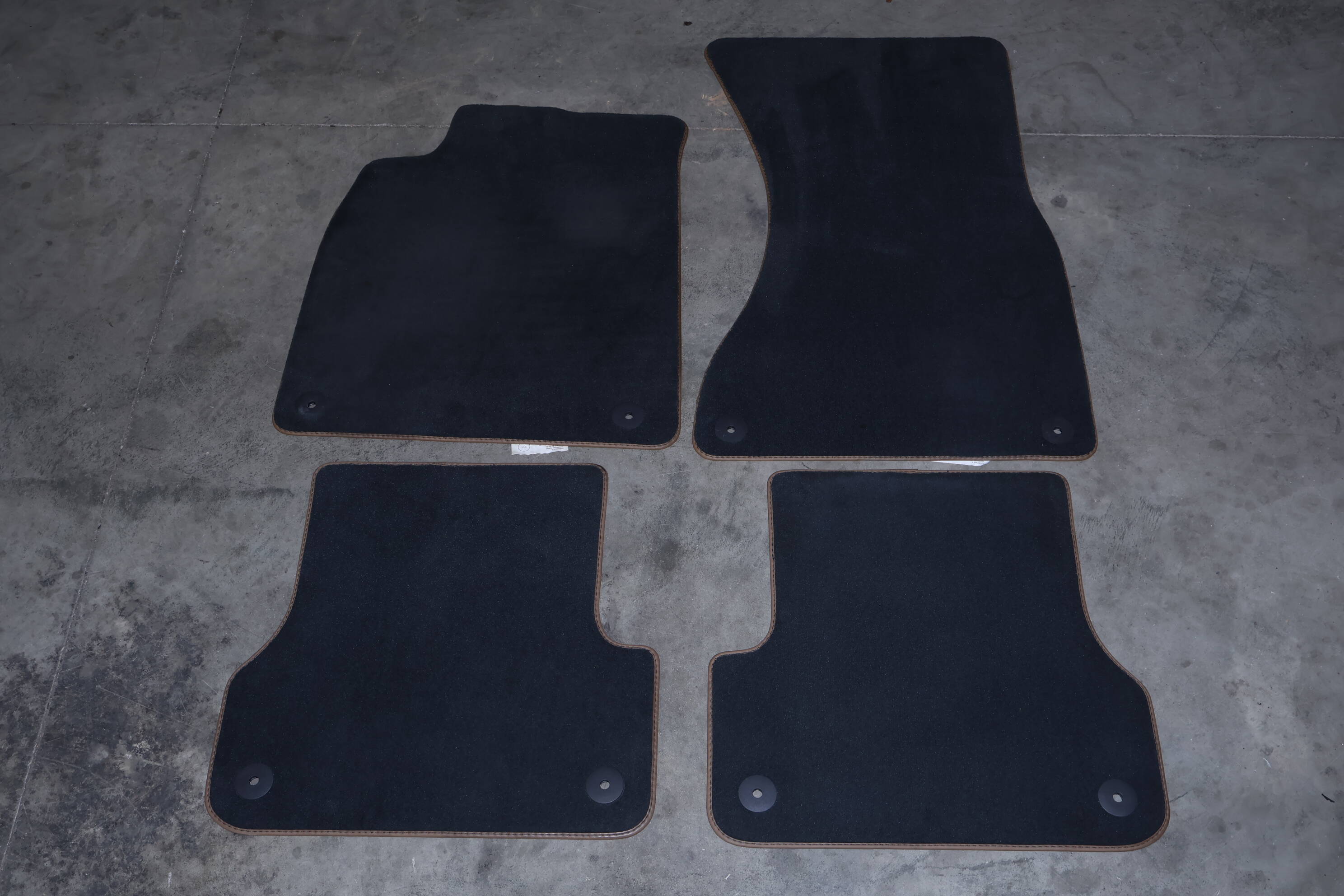 Carpet Floor Mat Set 4G1863691A