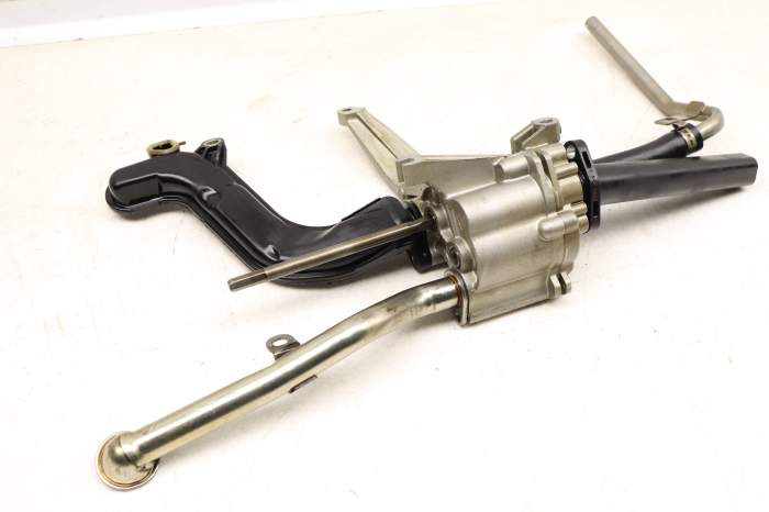 Engine Oil Suction Pump 11417846385 main product photo