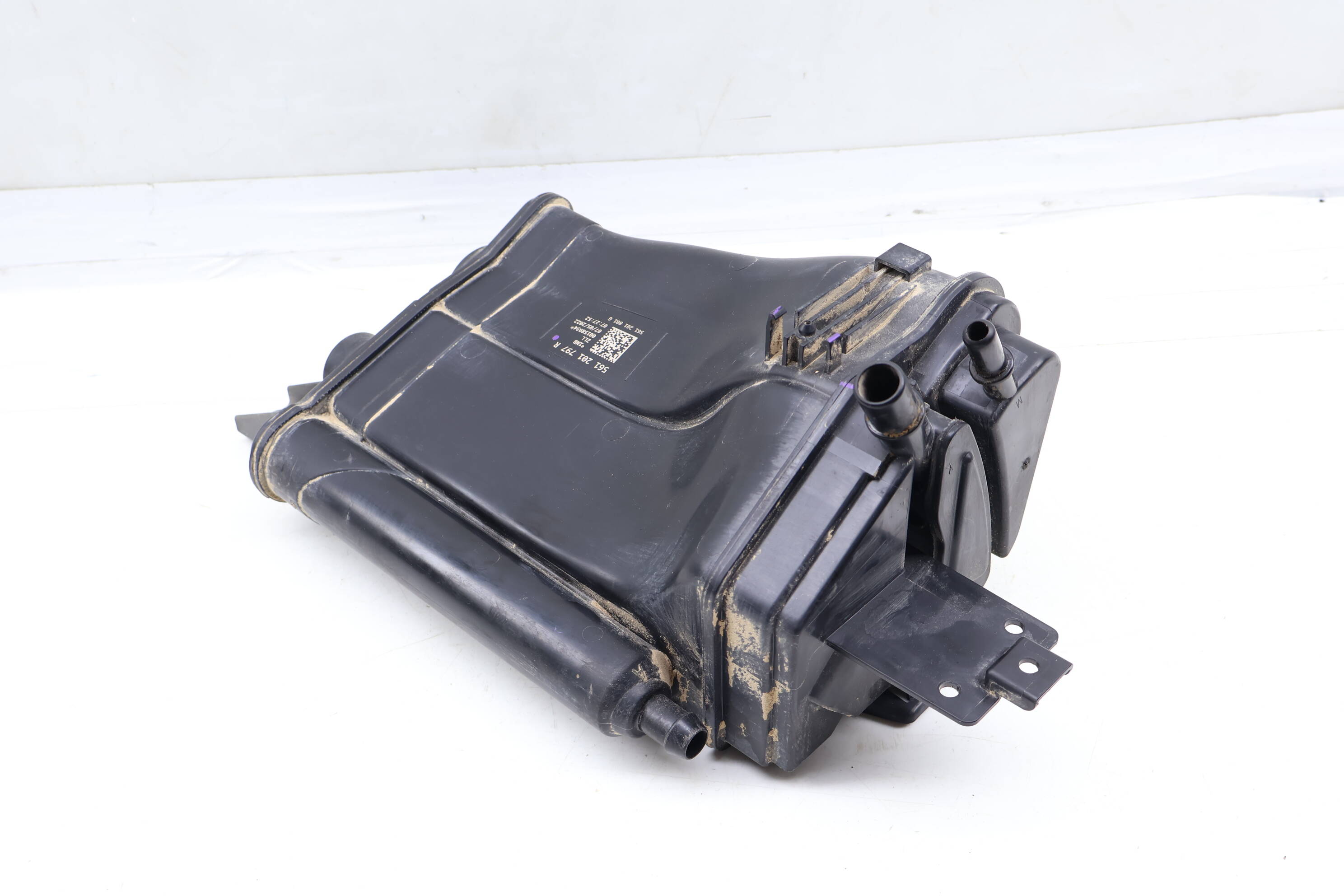 Fuel Evap Charcoal Canister 561201797R