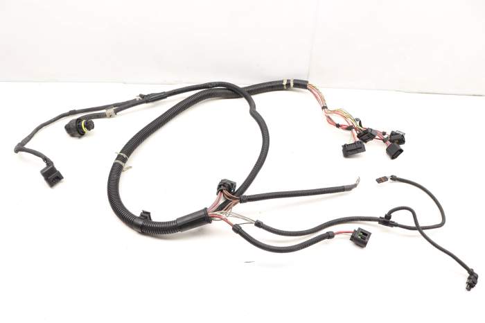 Engine / Transmission Wiring Harness 12517619127 main product photo