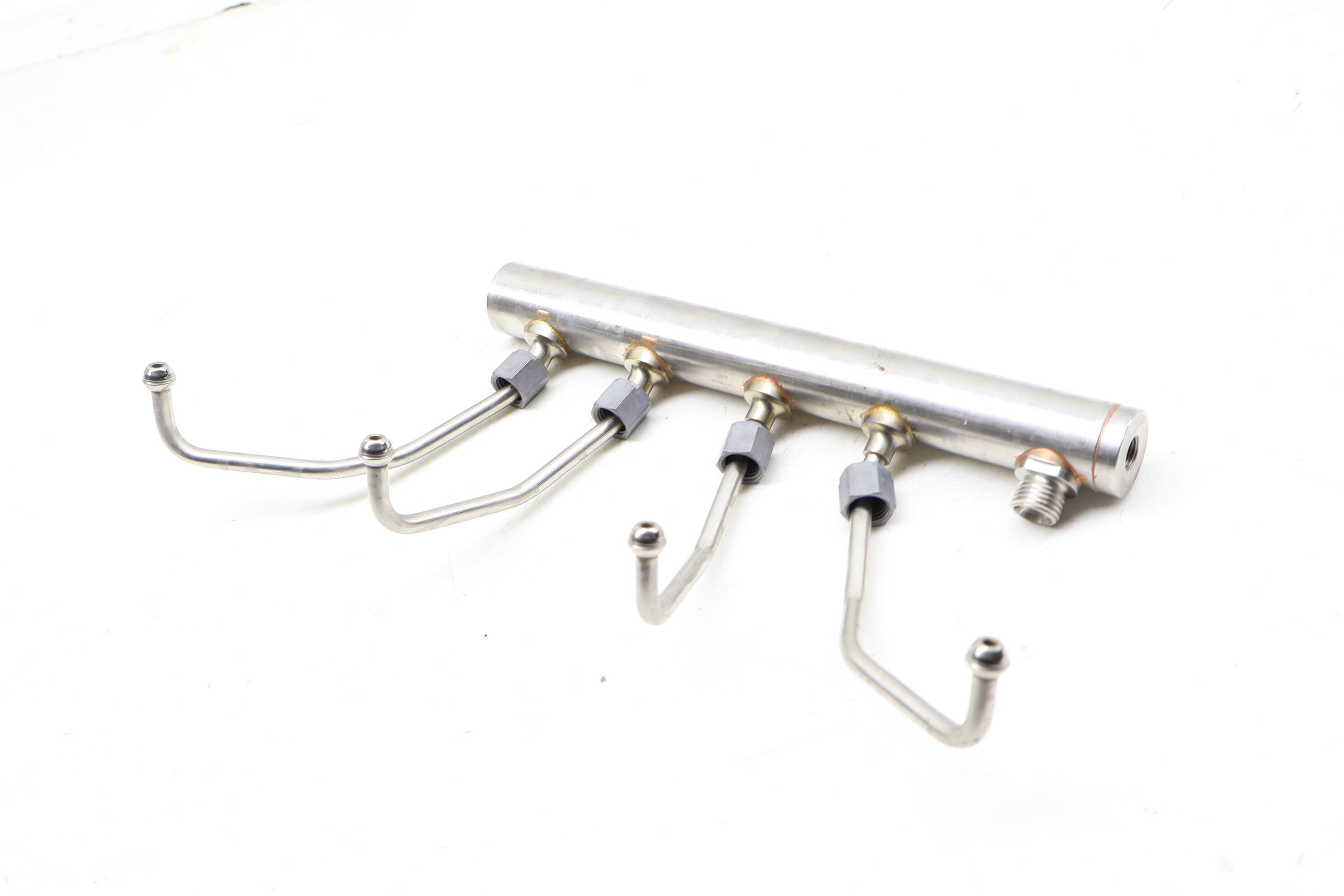 High Pressure Fuel Rail / Pipe 13537585411