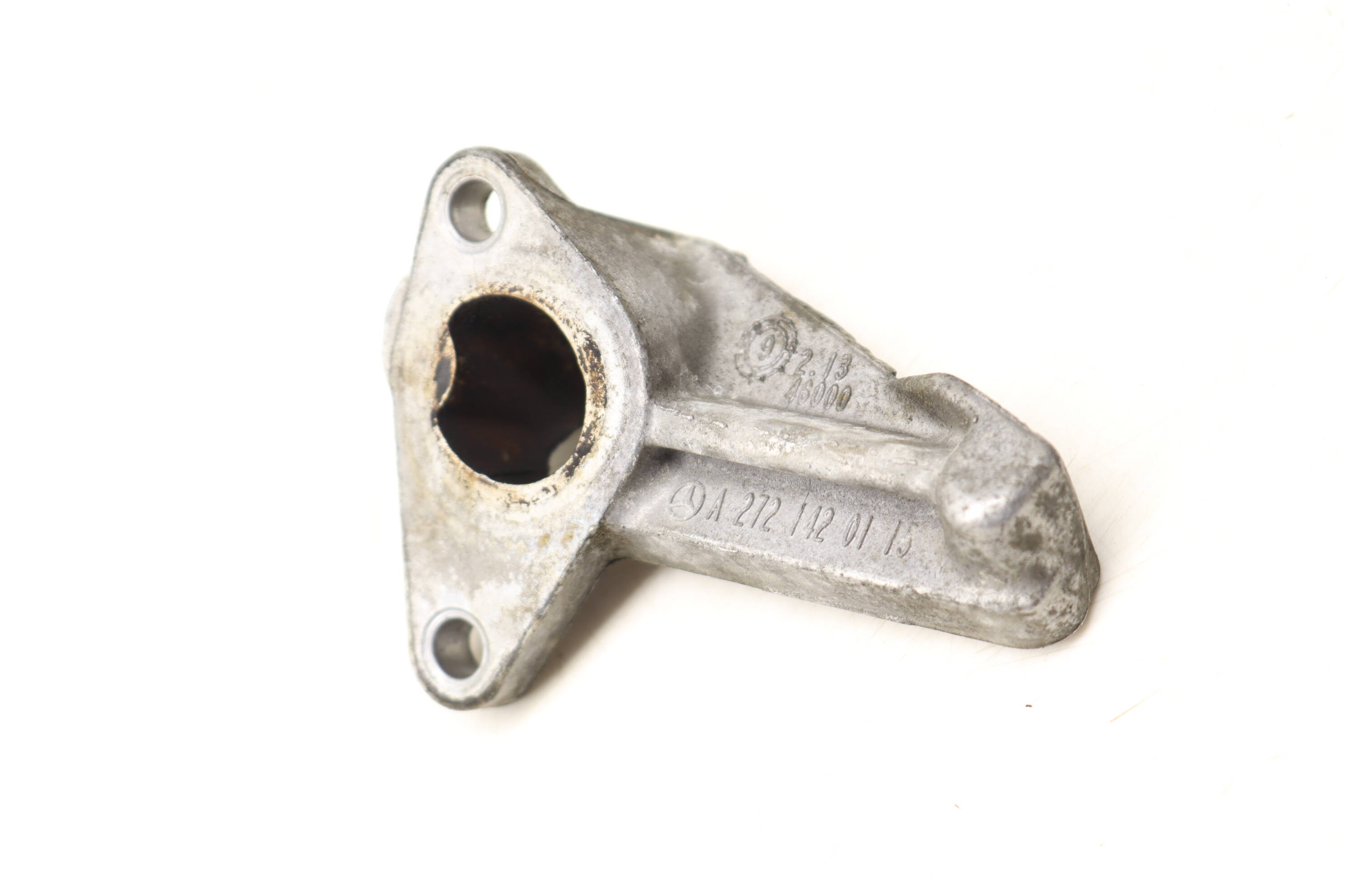 Egr Valve Mount Bracket 2721420115