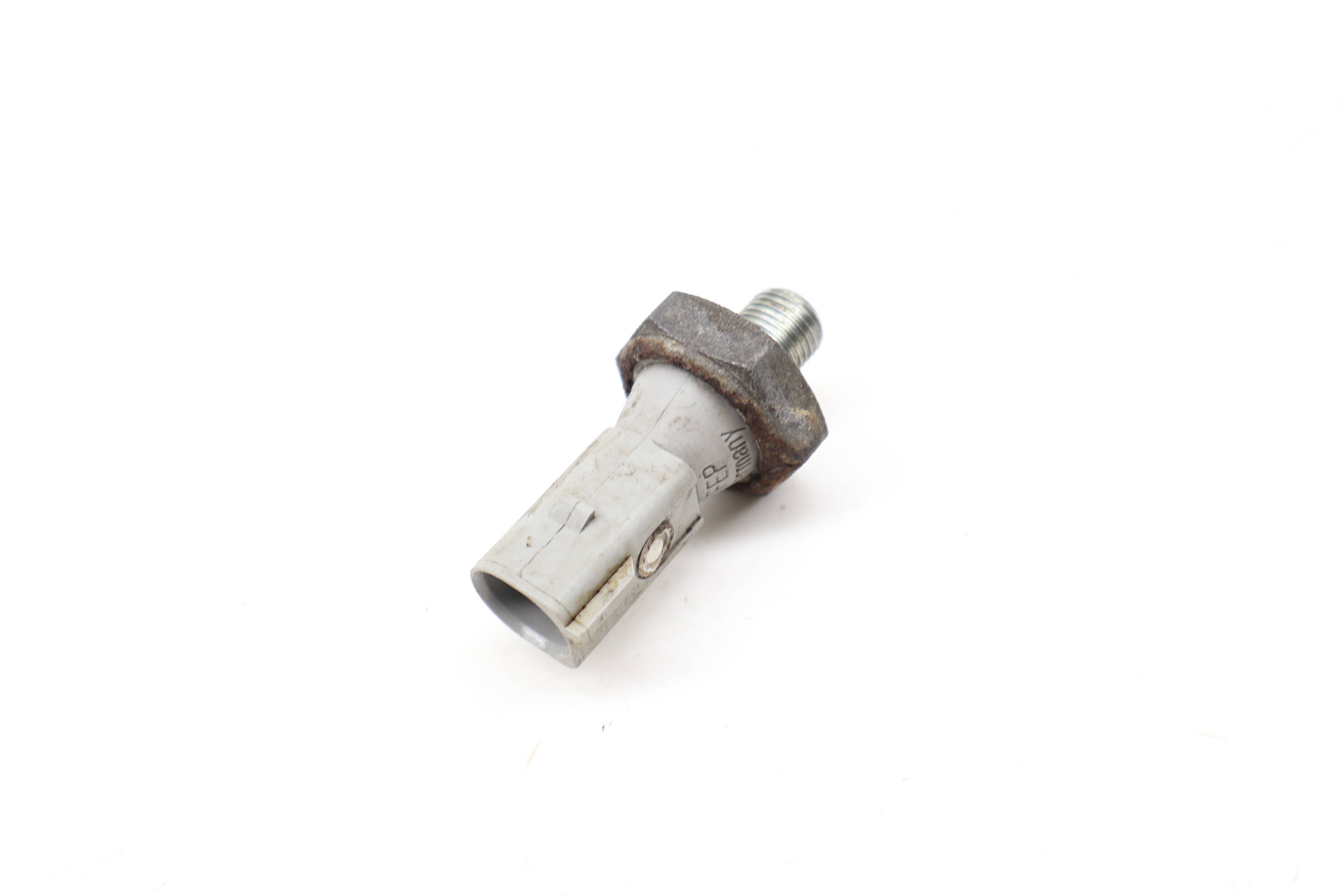 Engine Oil Pressure Sensor (1-Pin) 038919081P 95860608140