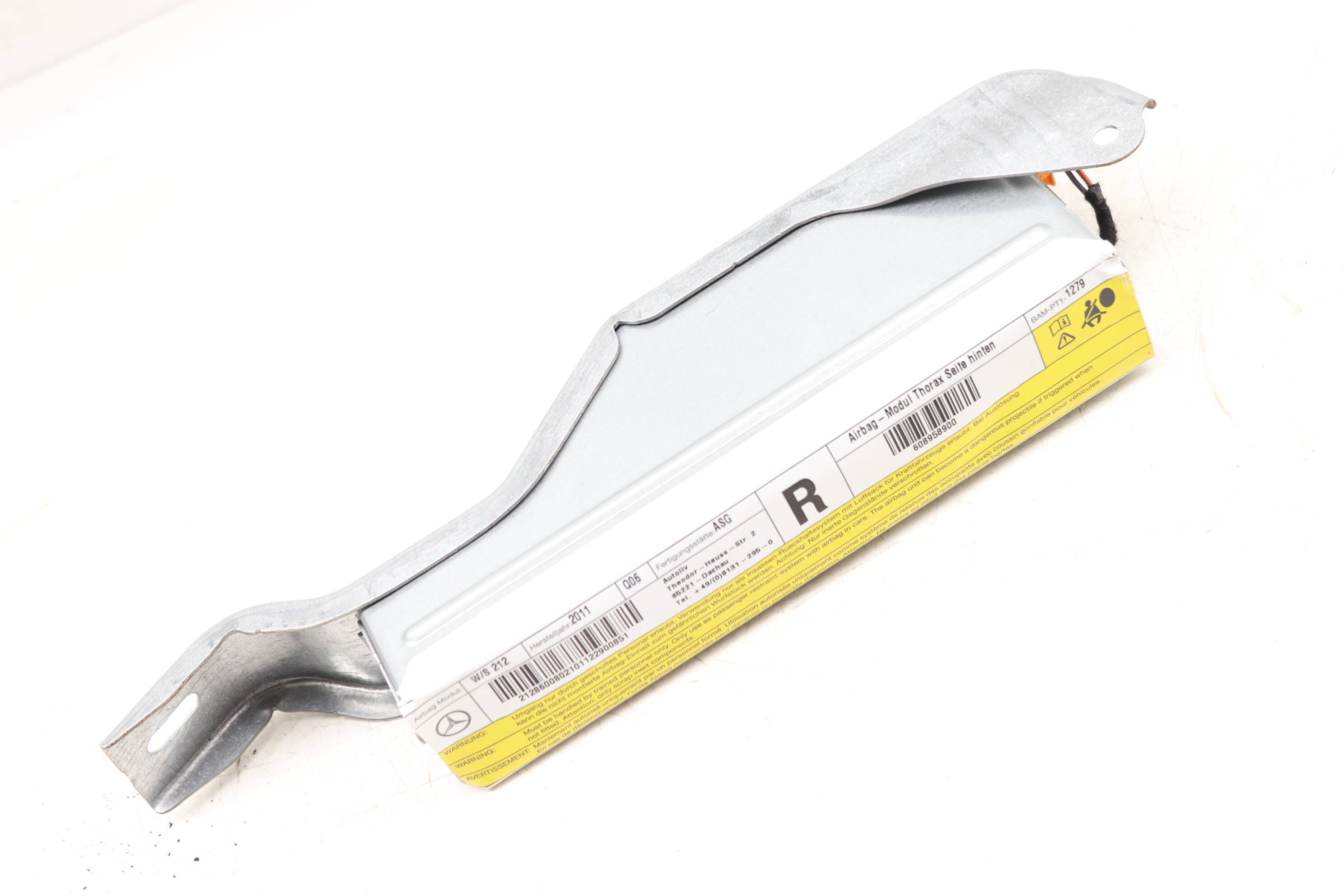 Seat Airbag / Air Bag 2128600802