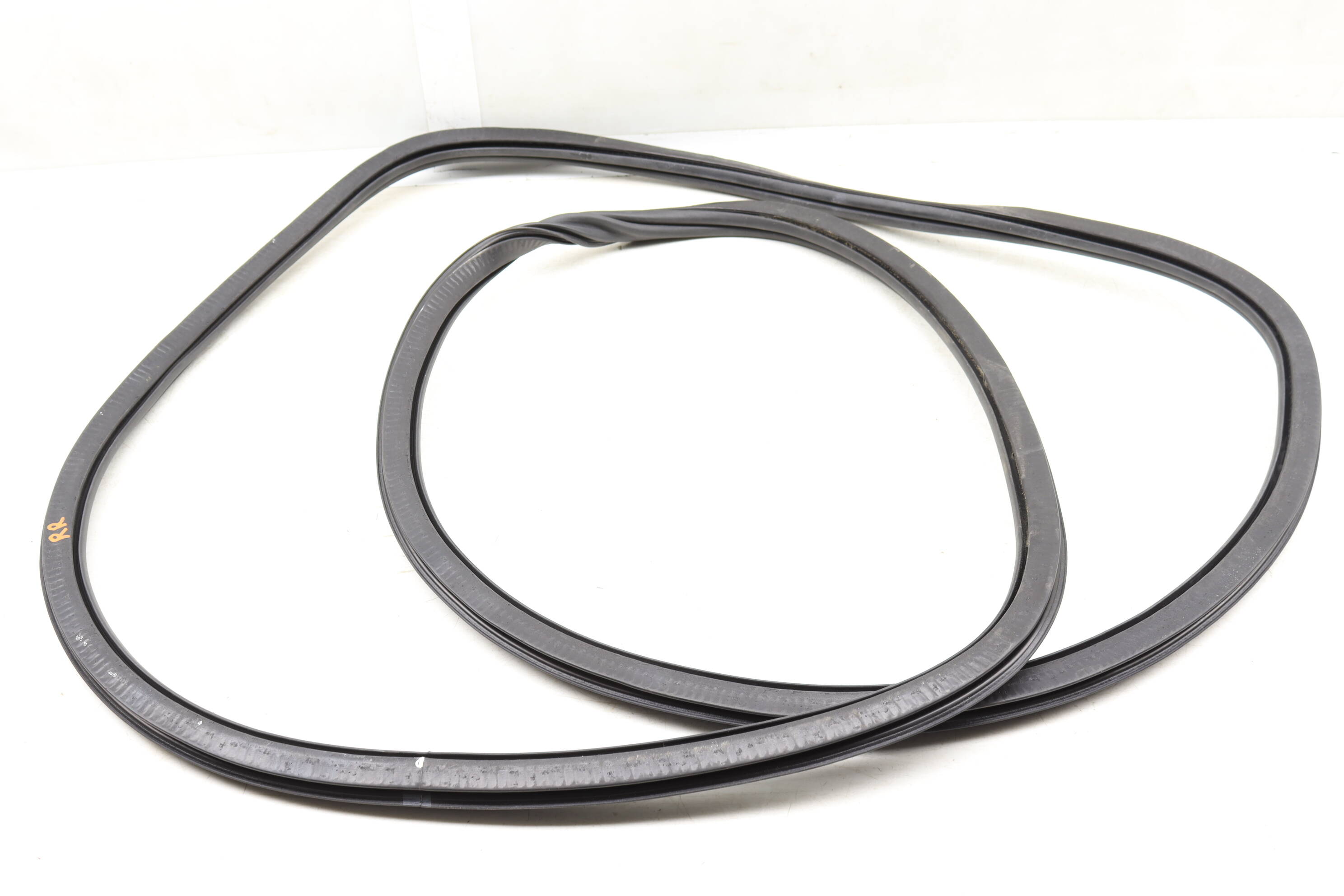 Inner Door Seal / Weather Stripping 3CN867914A