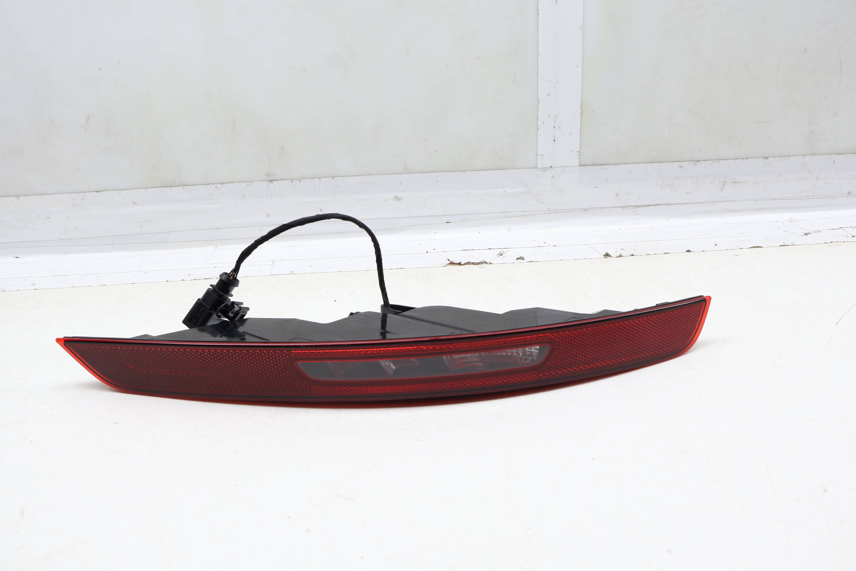 Backup Light / Reflector 95B945725AA