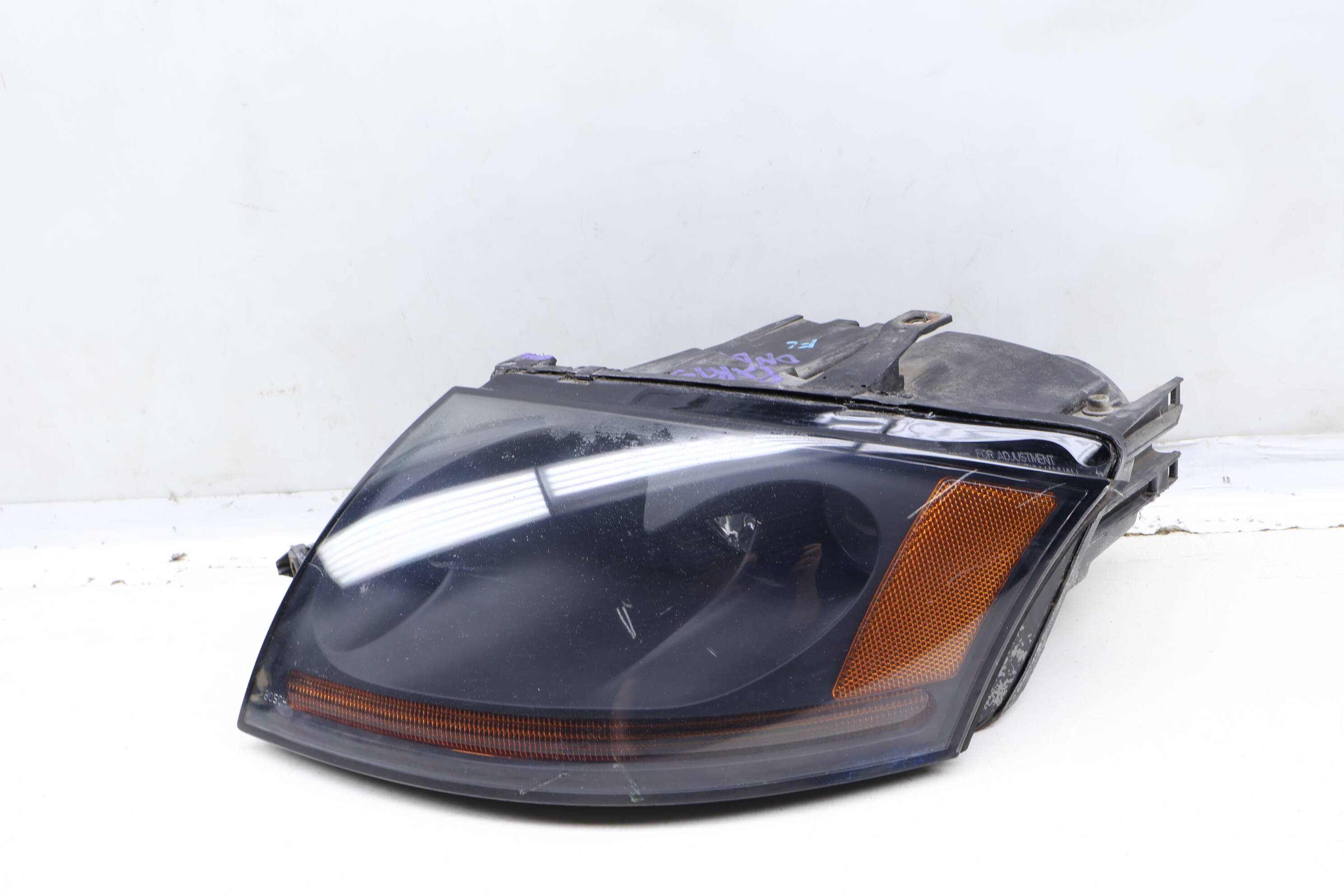 Halogen Headlight / Headlamp 8N0941003BK