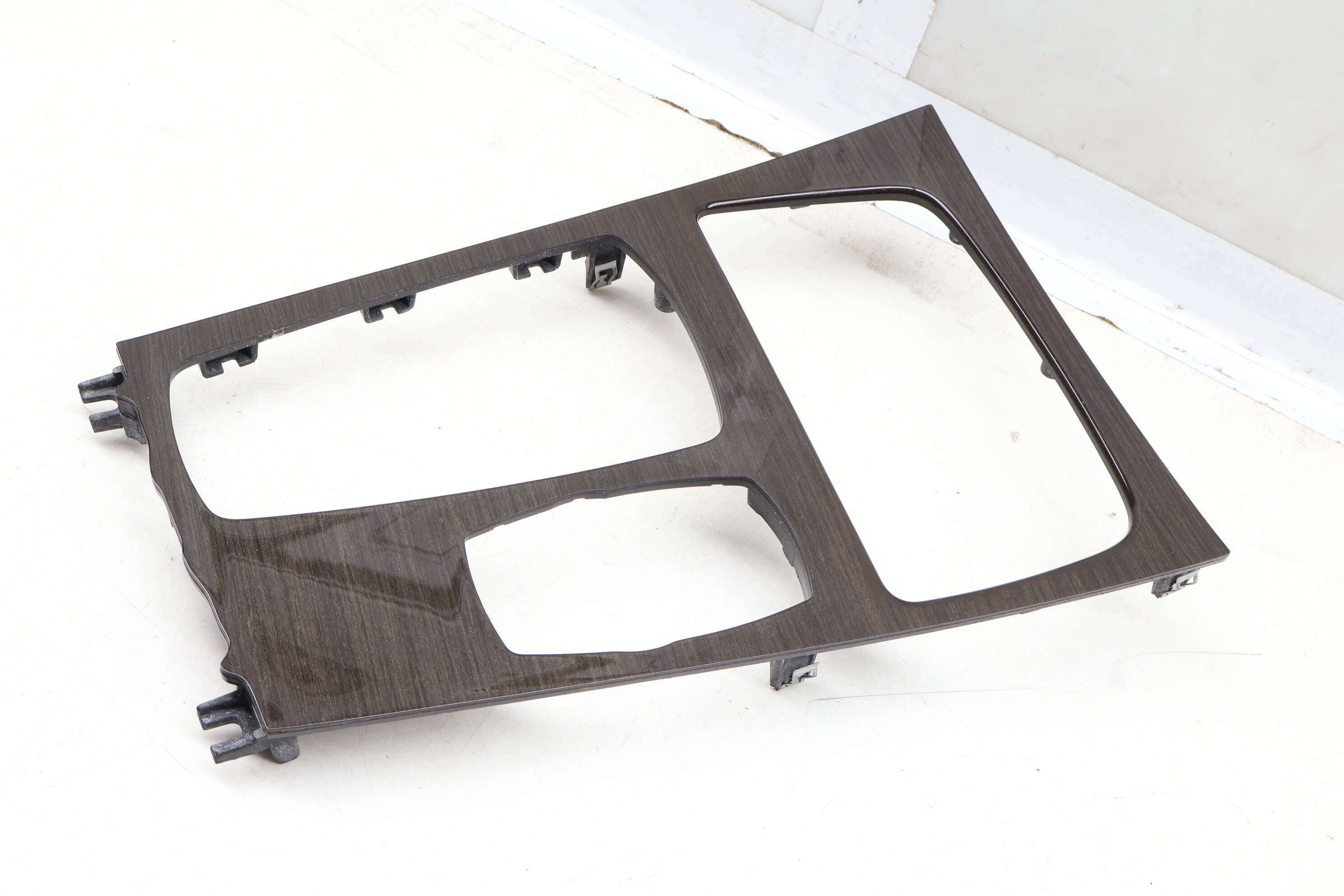 Center Console / Shifter Trim 51169173877