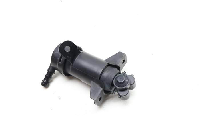 Headlight Washer Sprayer Jet 8E0955101E main product photo