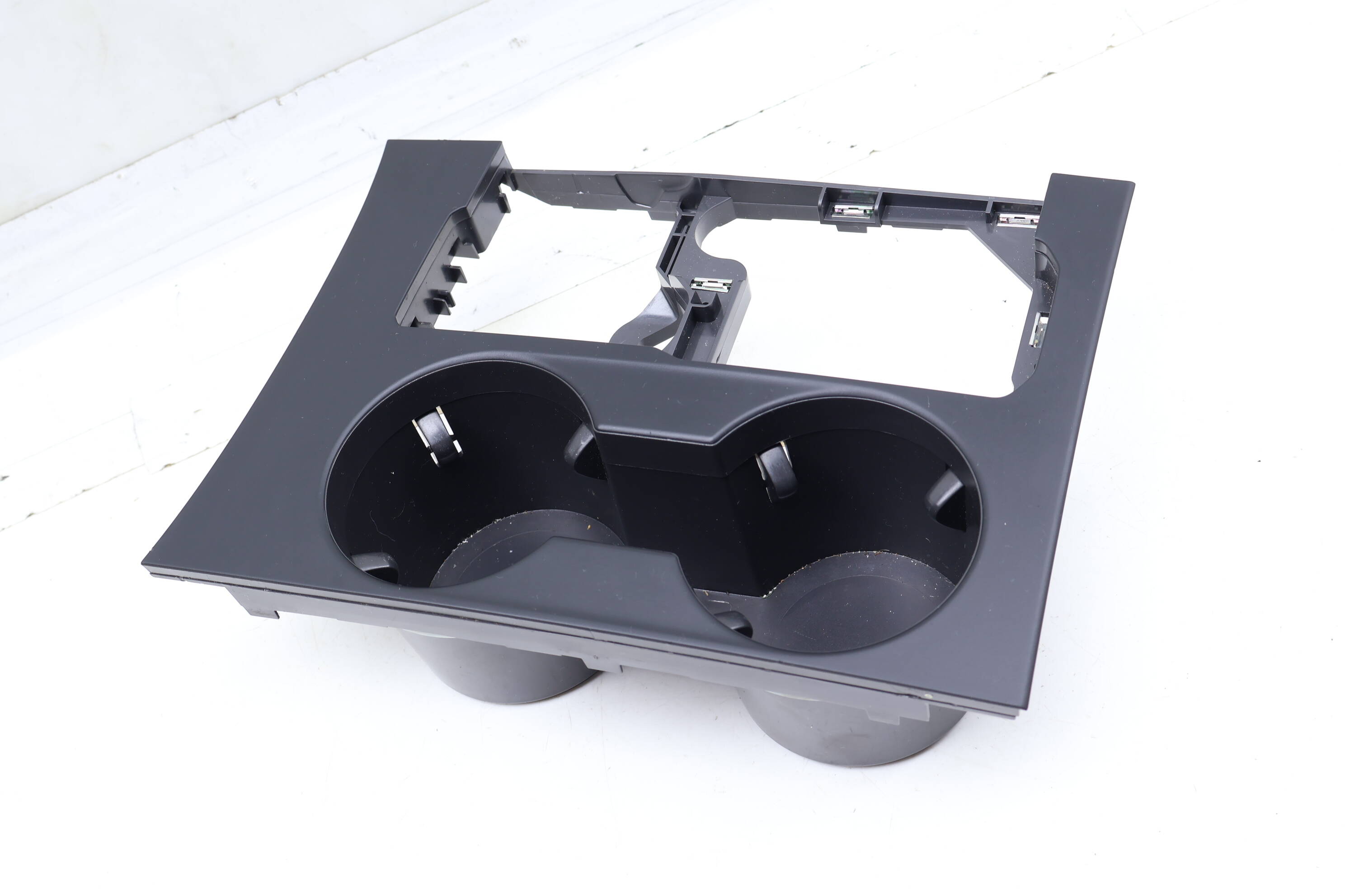 Shifter Trim / Cup Holder 3CN864263F
