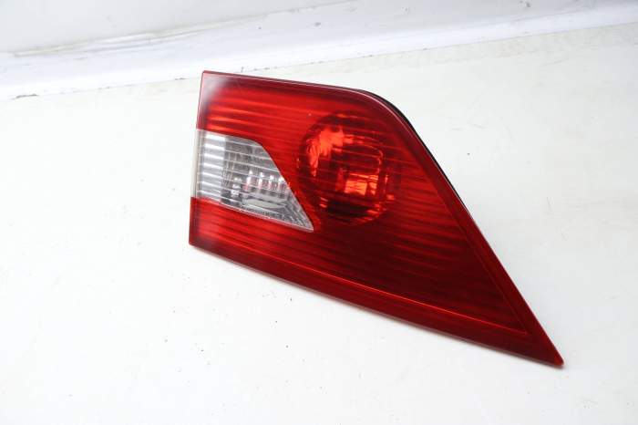 Inner Tail Light / Lamp 63213420206 main product photo