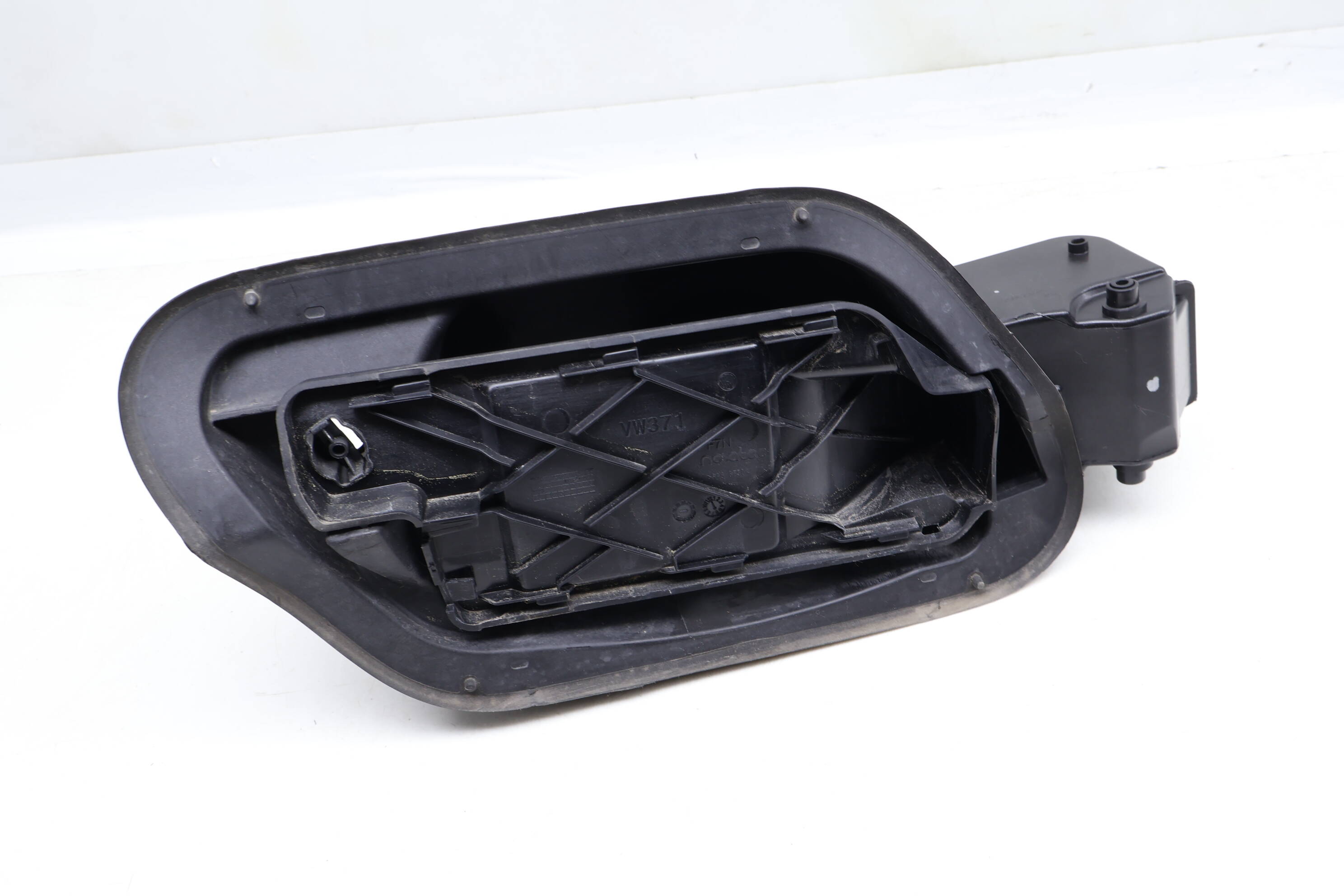 Gas Fuel Filler Door Bracket 17A809857E