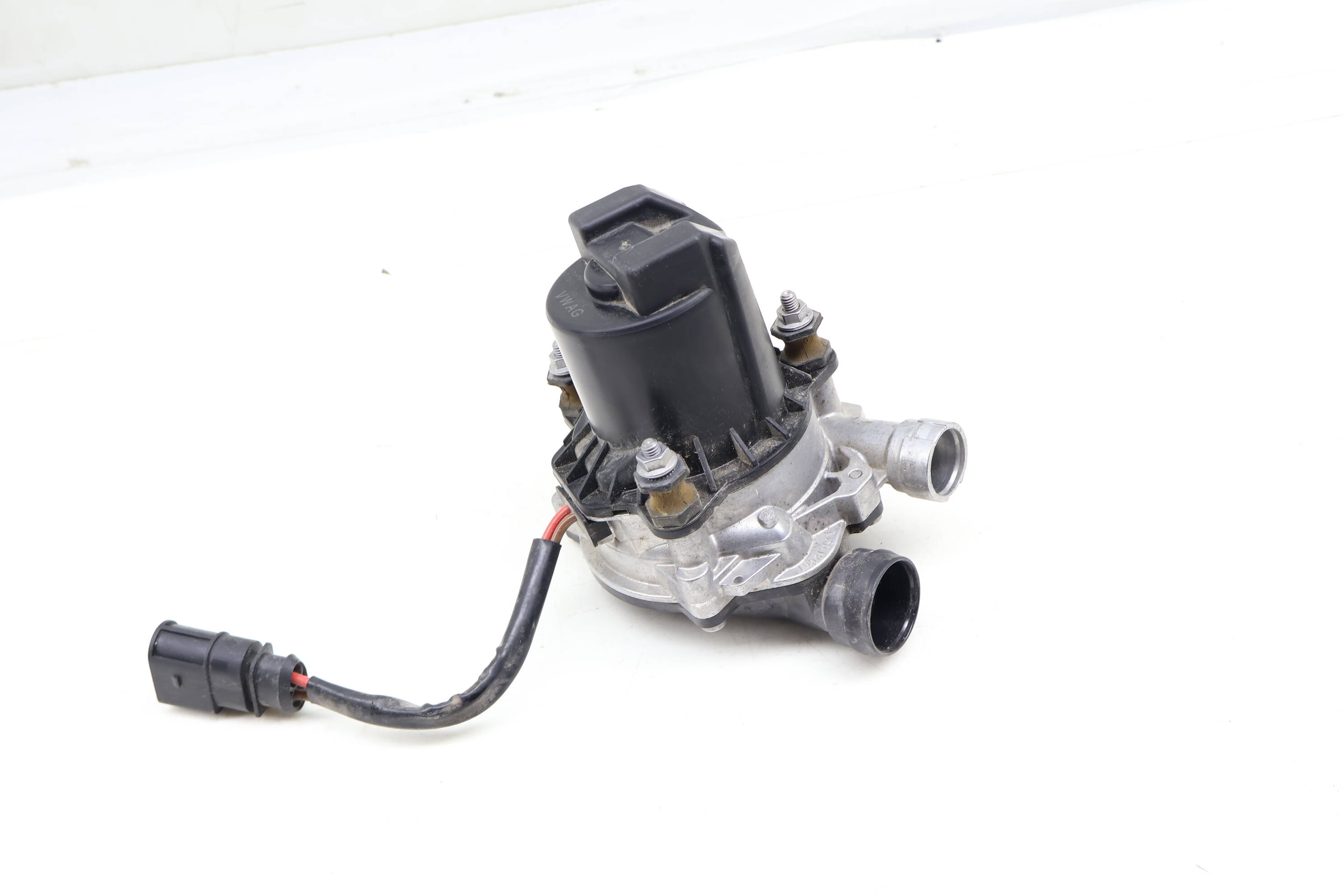 Secondary Air Pump 04E959231D