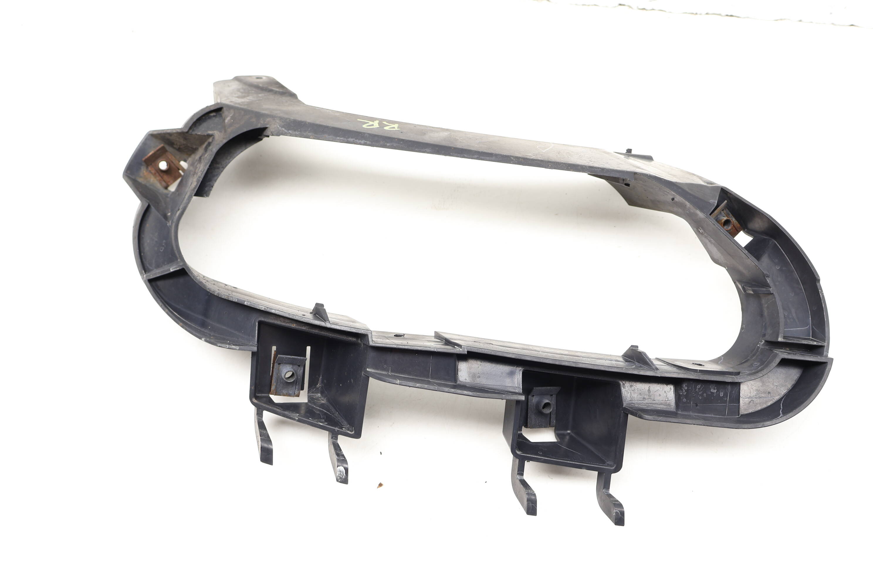 Exhaust Pipe Mount Bracket 4H0807364C