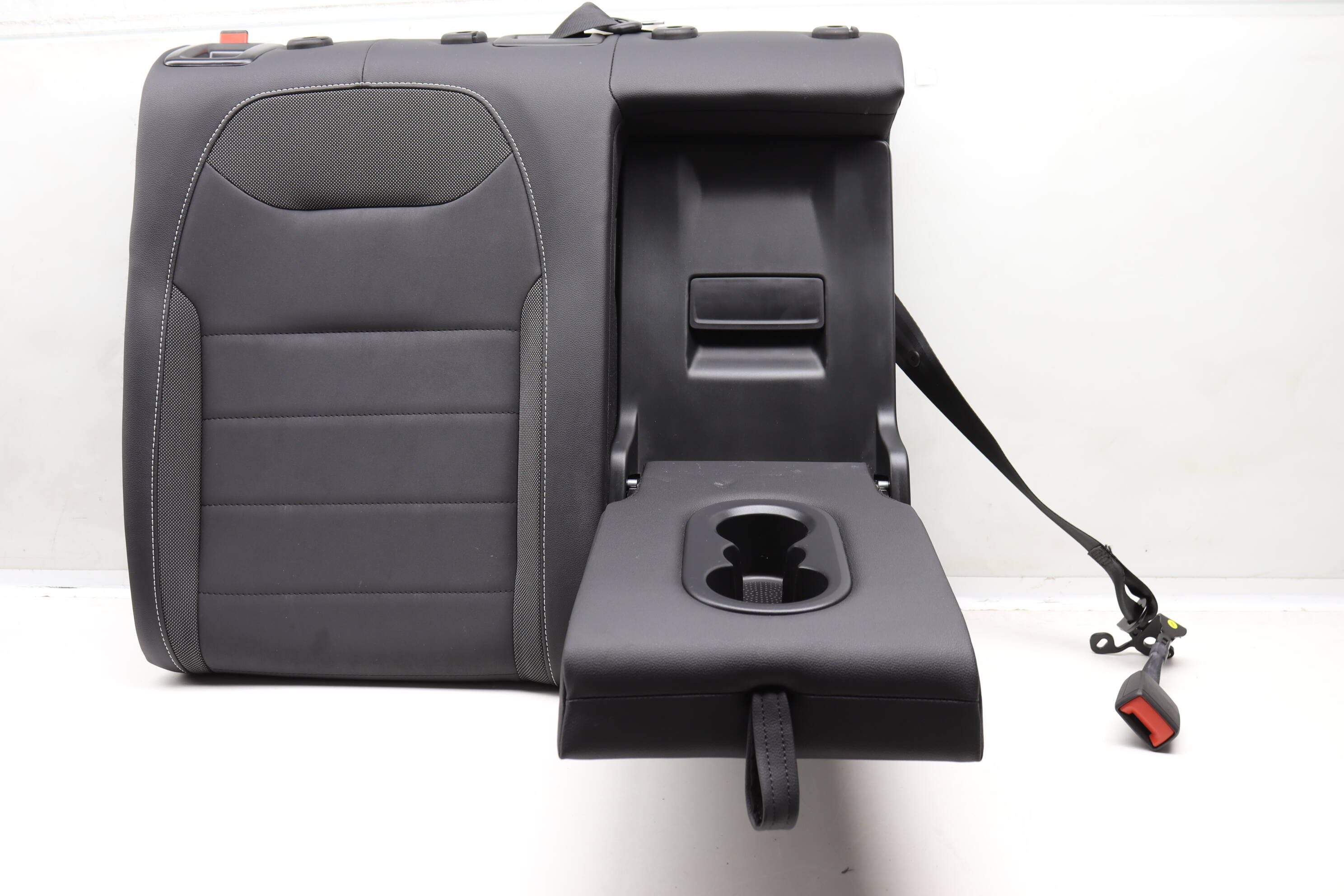 Upper Seat Backrest Cushion 2GJ885806A