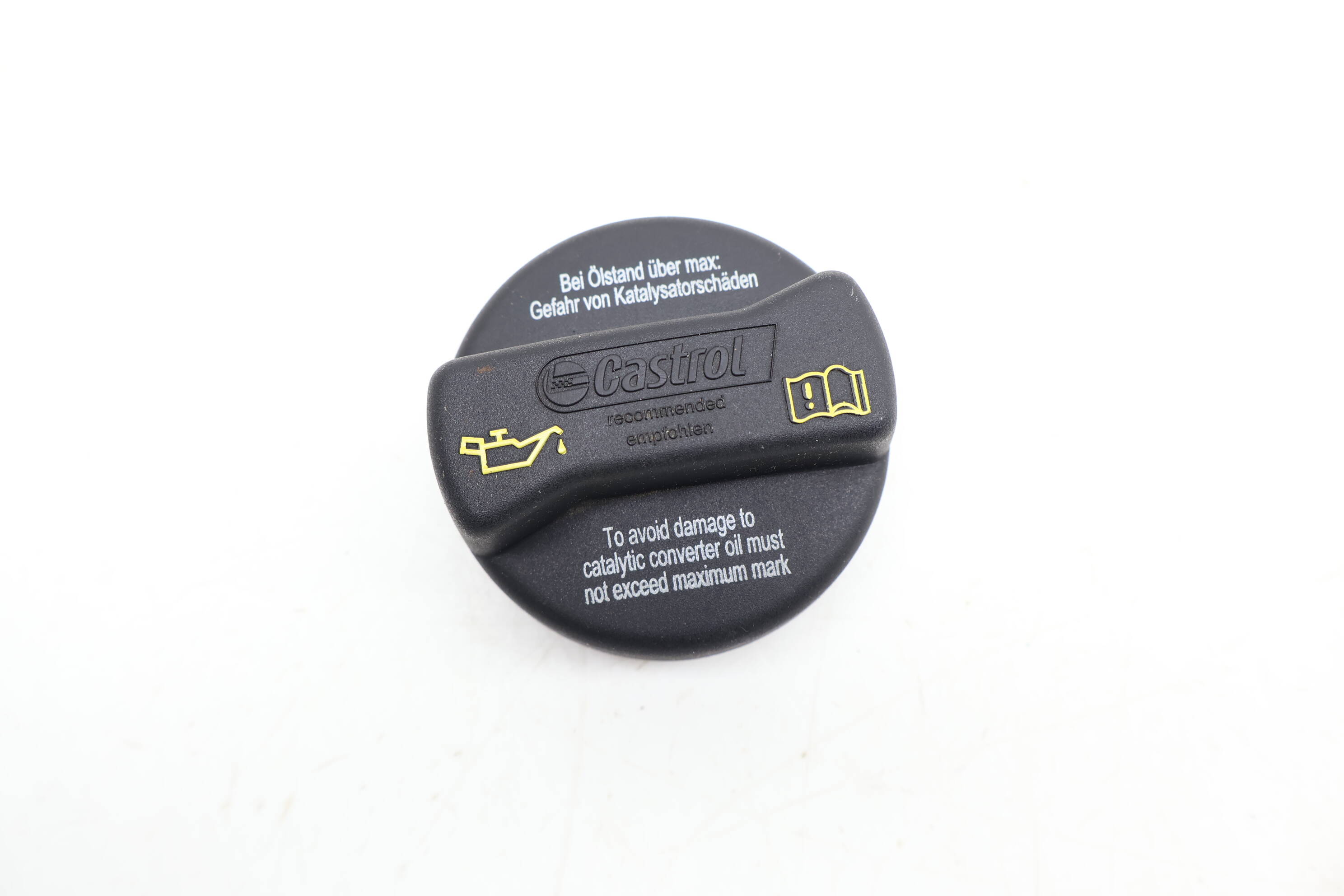 Engine Oil Cap 026103485L