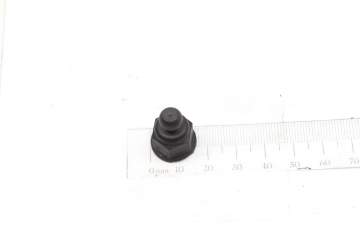 Upper Tail Light Cap / Nut 4L0945230