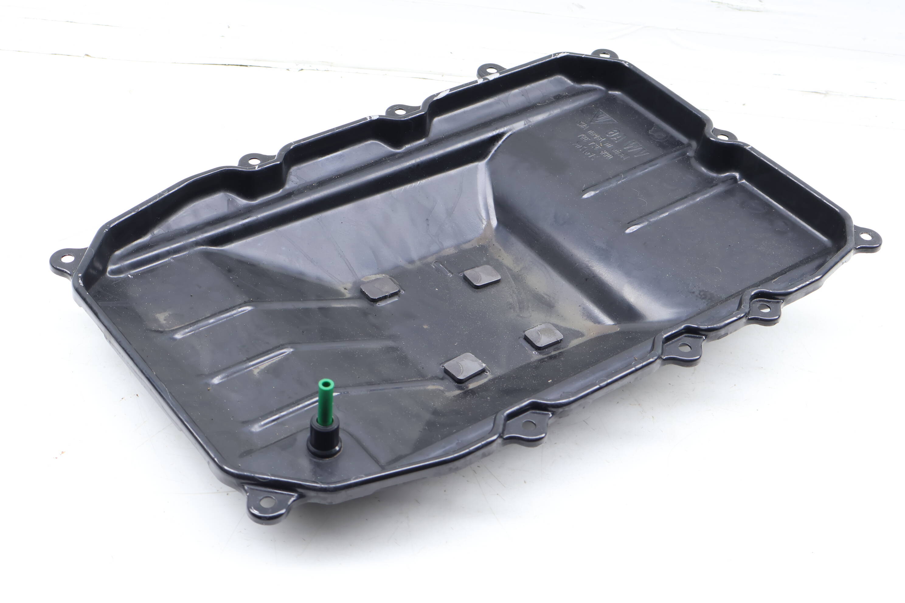 Transmission Oil Pan / Sump 0C8321361 95832136100