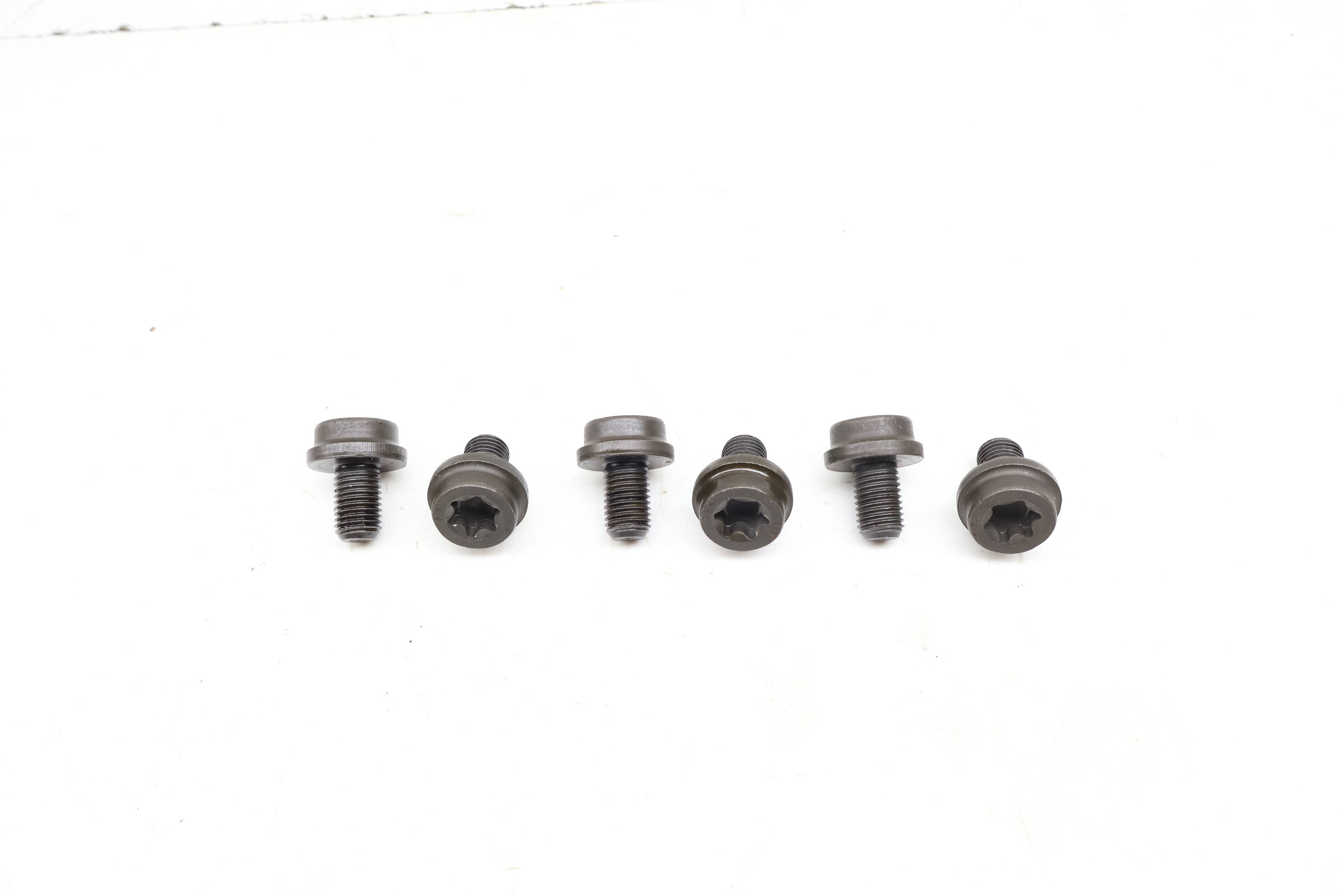Flywheel Screw / Bolt Set (6) 11227522125