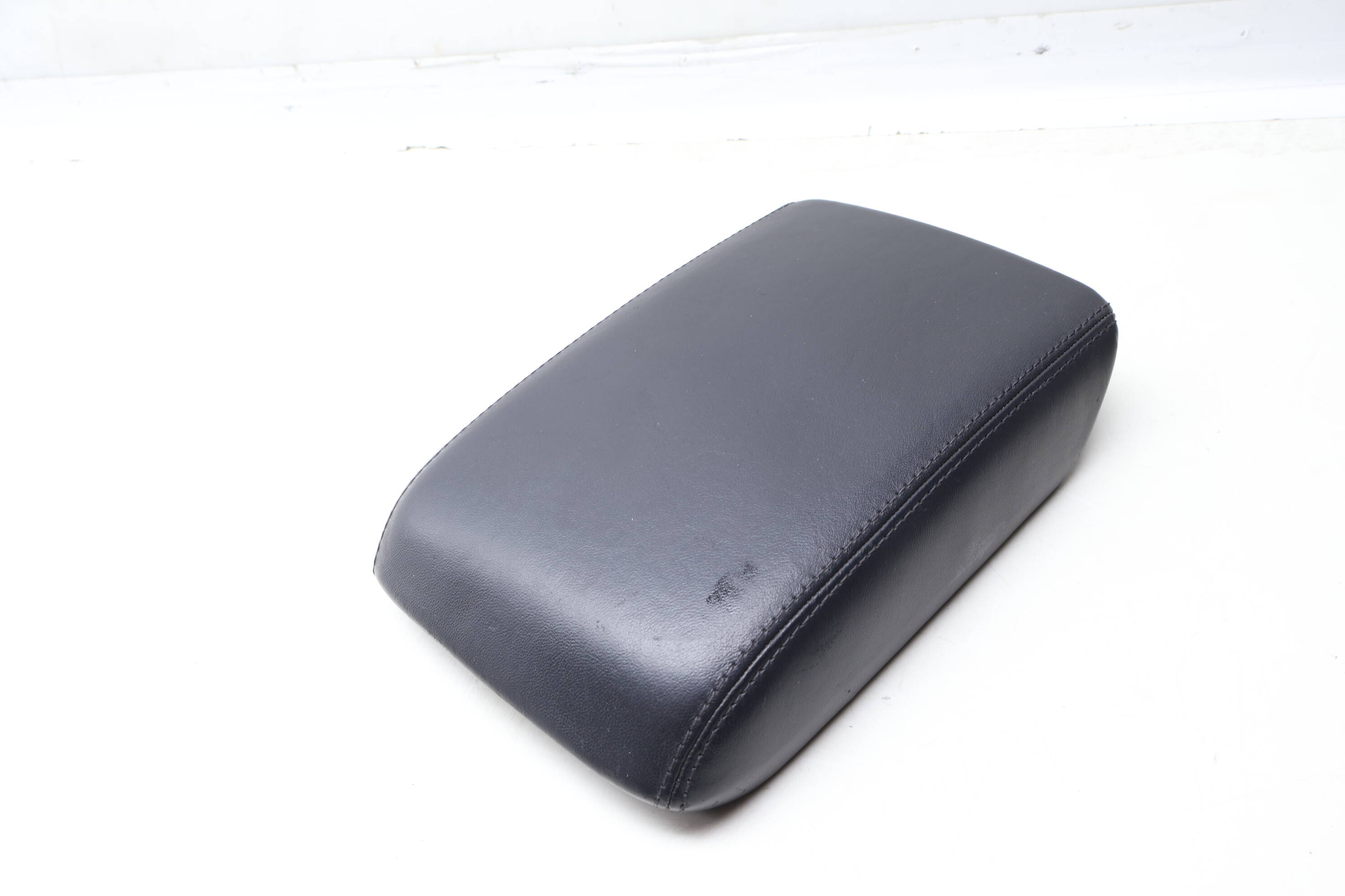 Center Console Armrest 8K0864207F