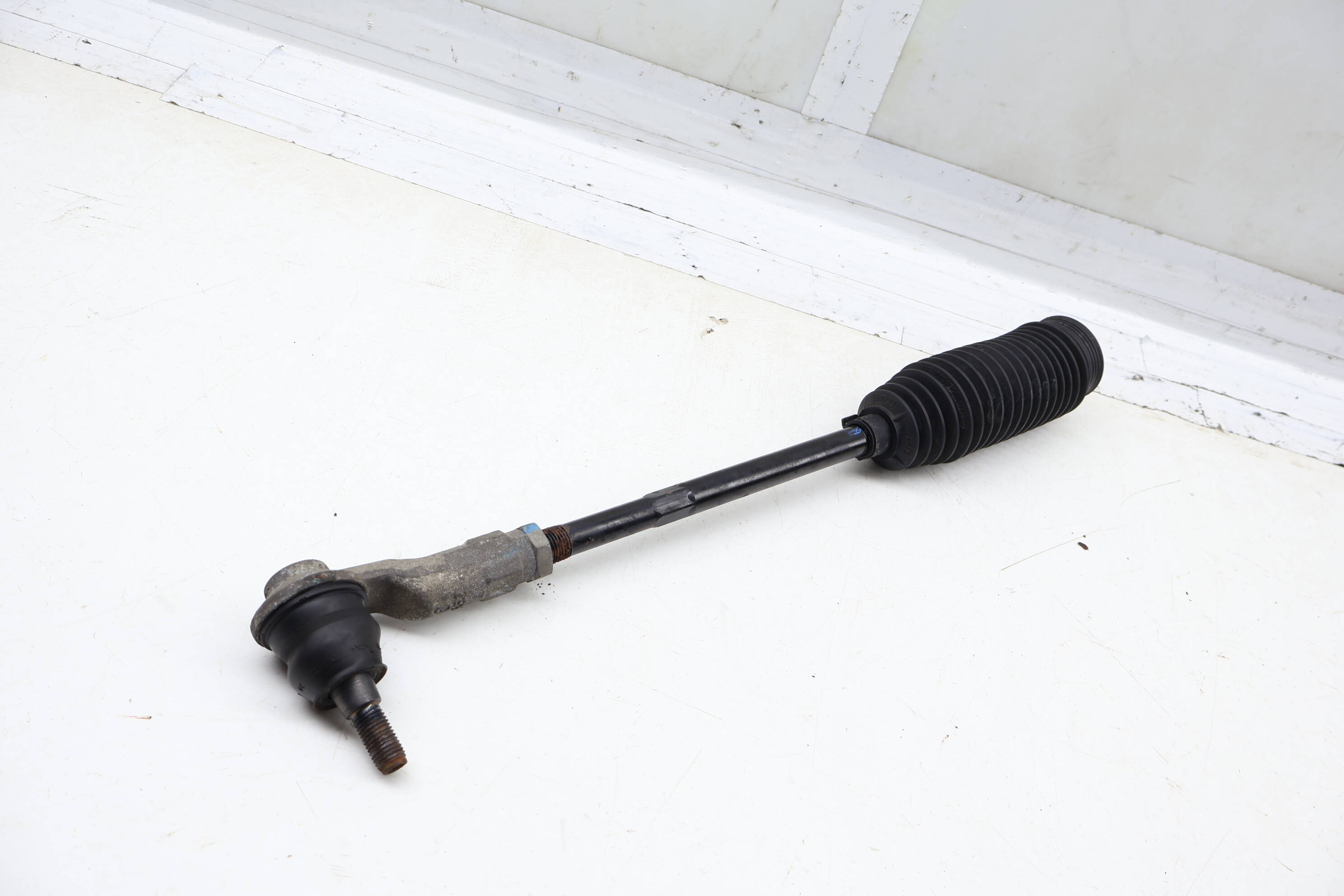 Steering Tie Rod W/ Boot 3QF423811B