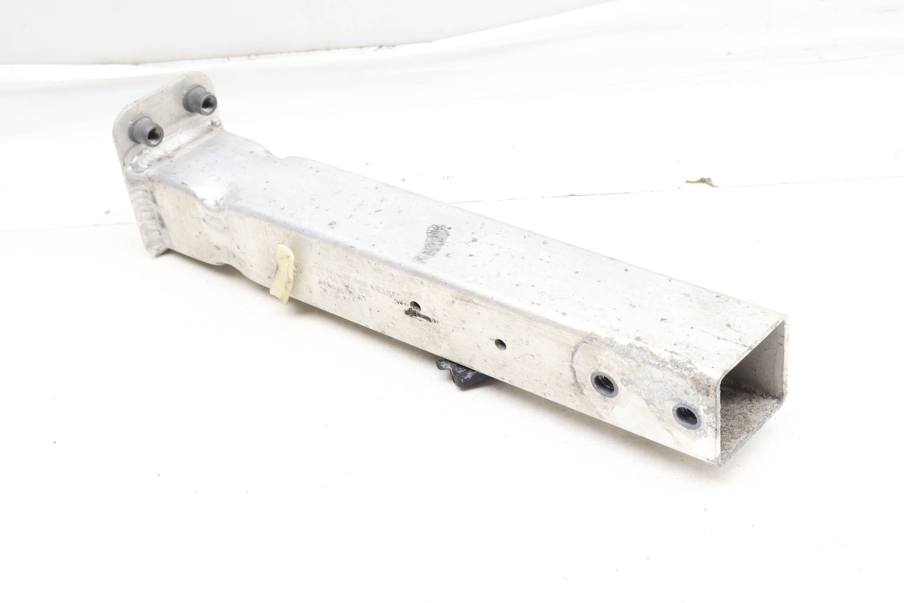Bumper Impact Beam / Bar Mount Bracket 4H0806063H