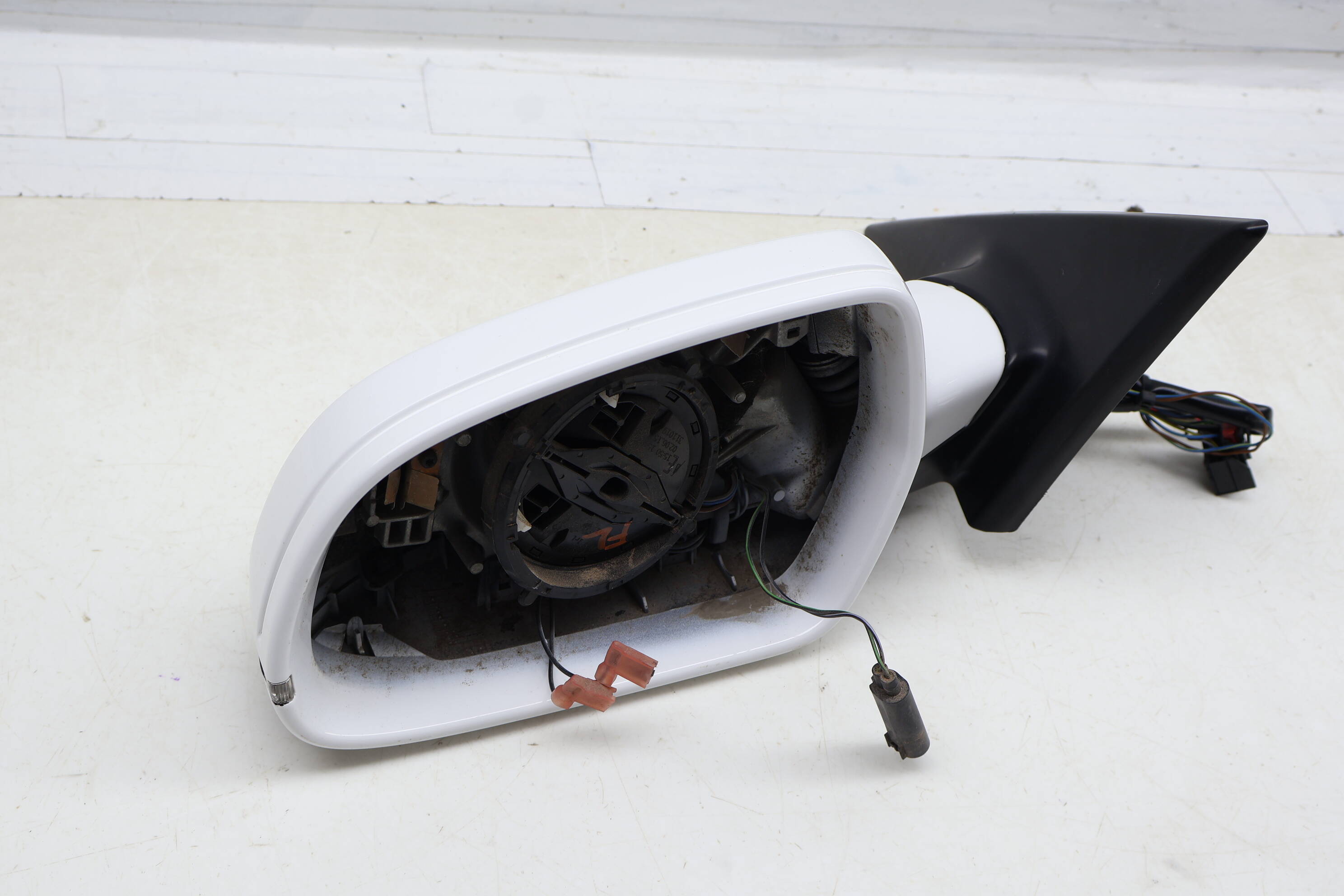 Side View Door Mirror W/ Memory 8T1857409AK