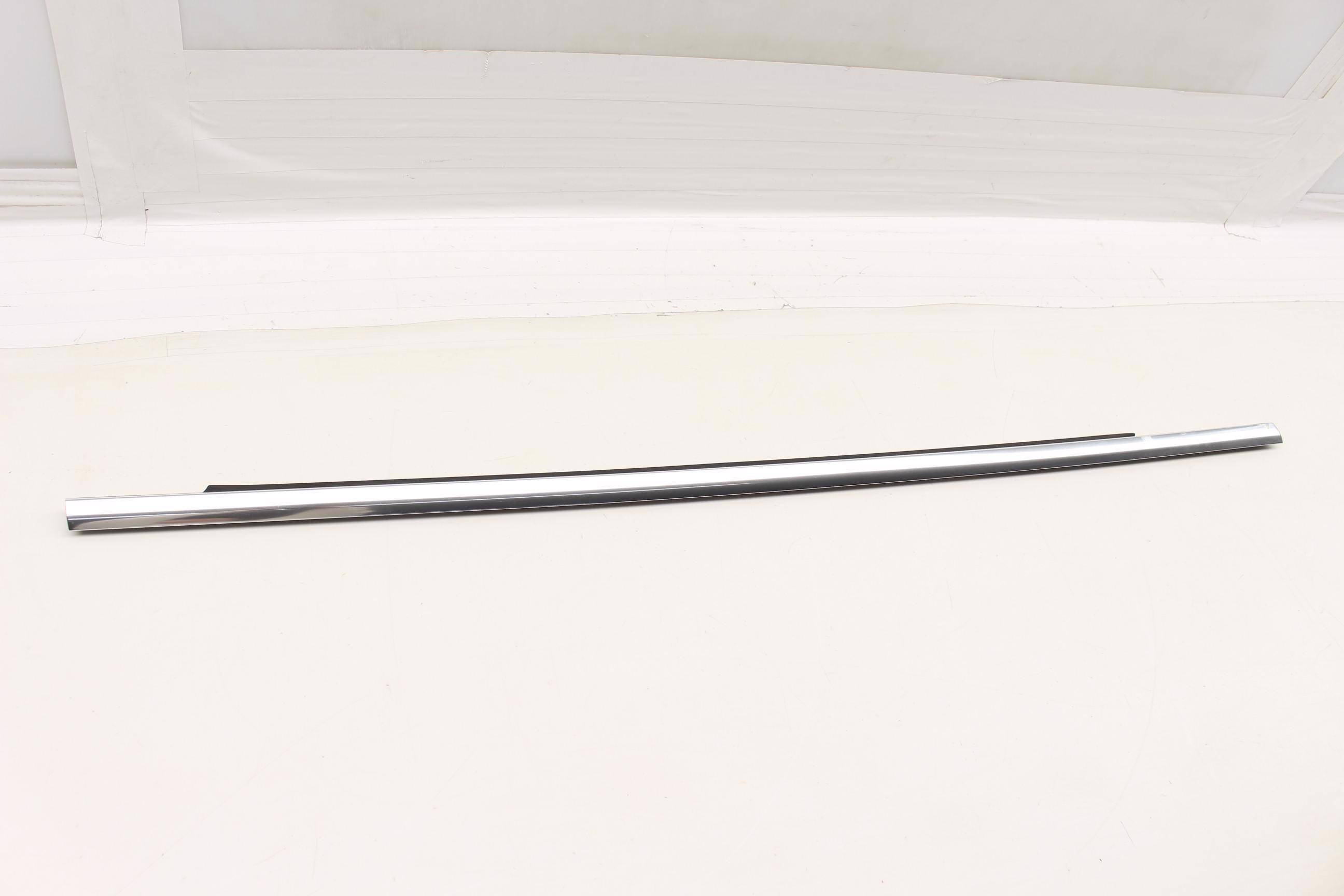 Outer Door / Window Slot Seal / Trim 3D4837476J