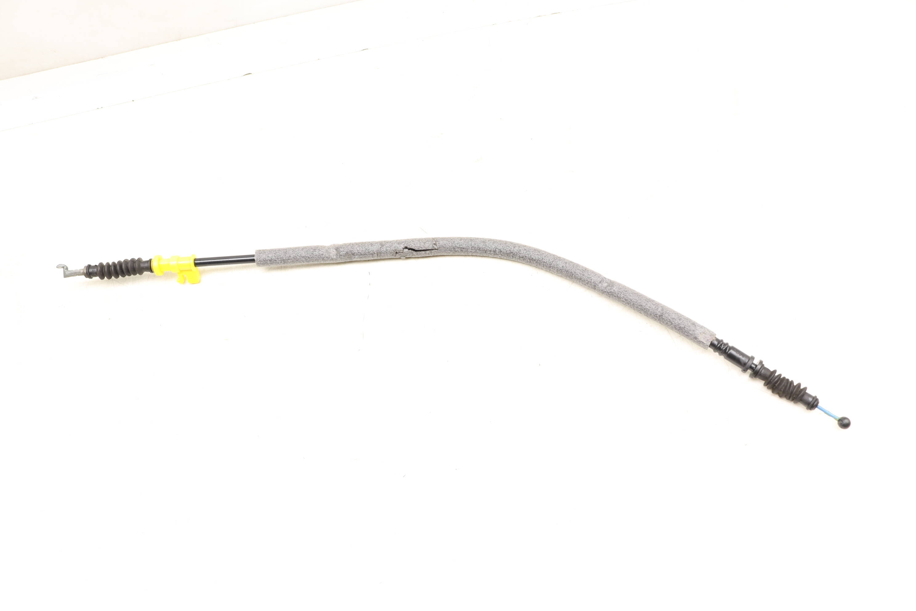 Audi Exterior Door Handle Release / Bowden Cable 4H0837099