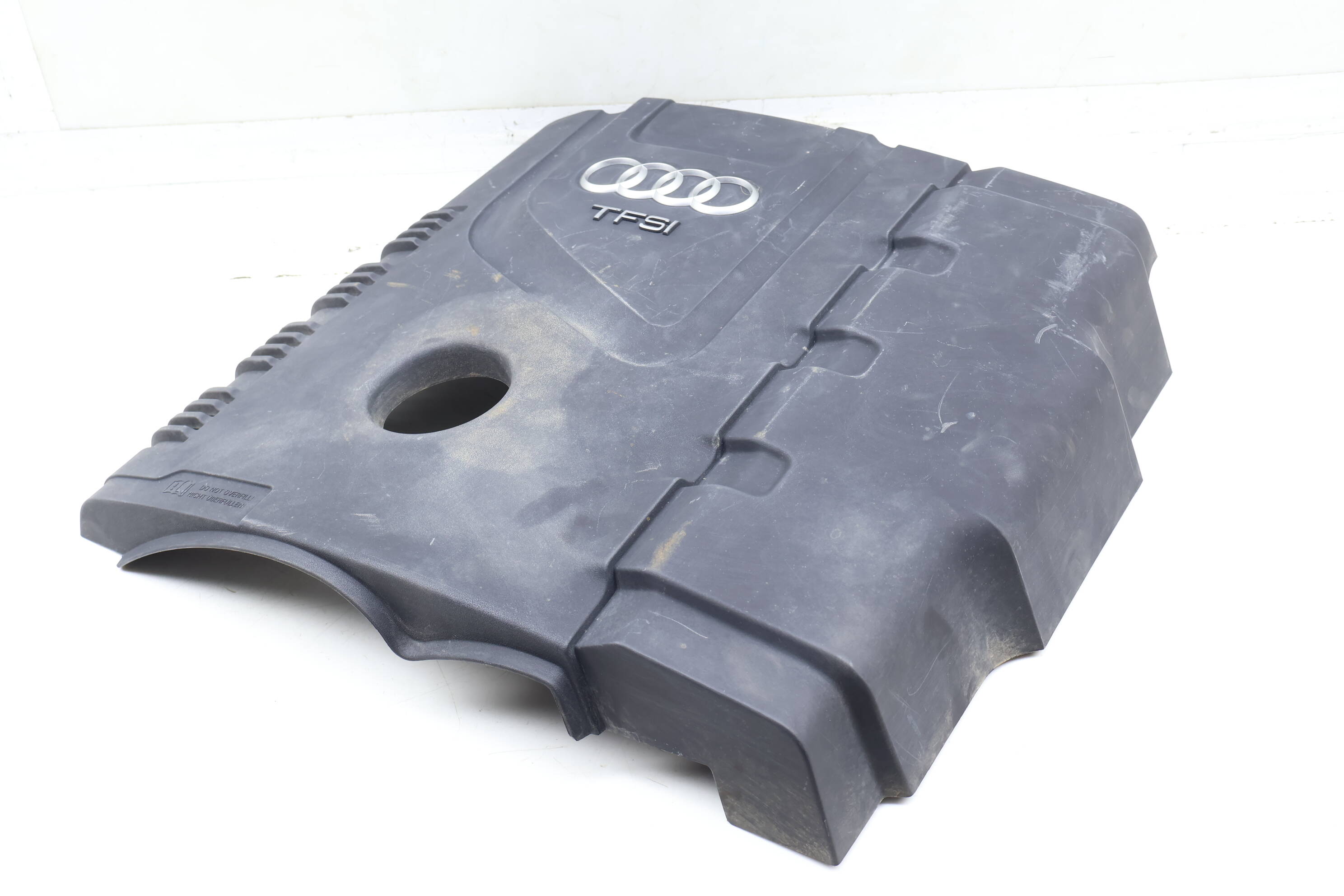 Engine Cover 06J103925AG