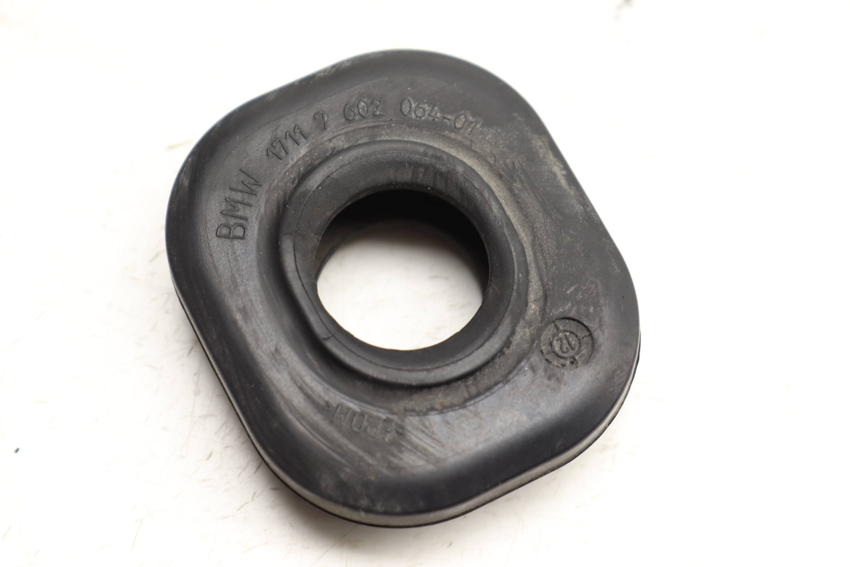 Radiator Module Carrier Rubber Mount / Bushing 17117602064