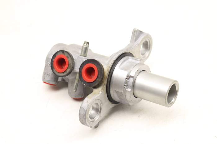 Brake Master Cylinder 4M0611021D main product photo