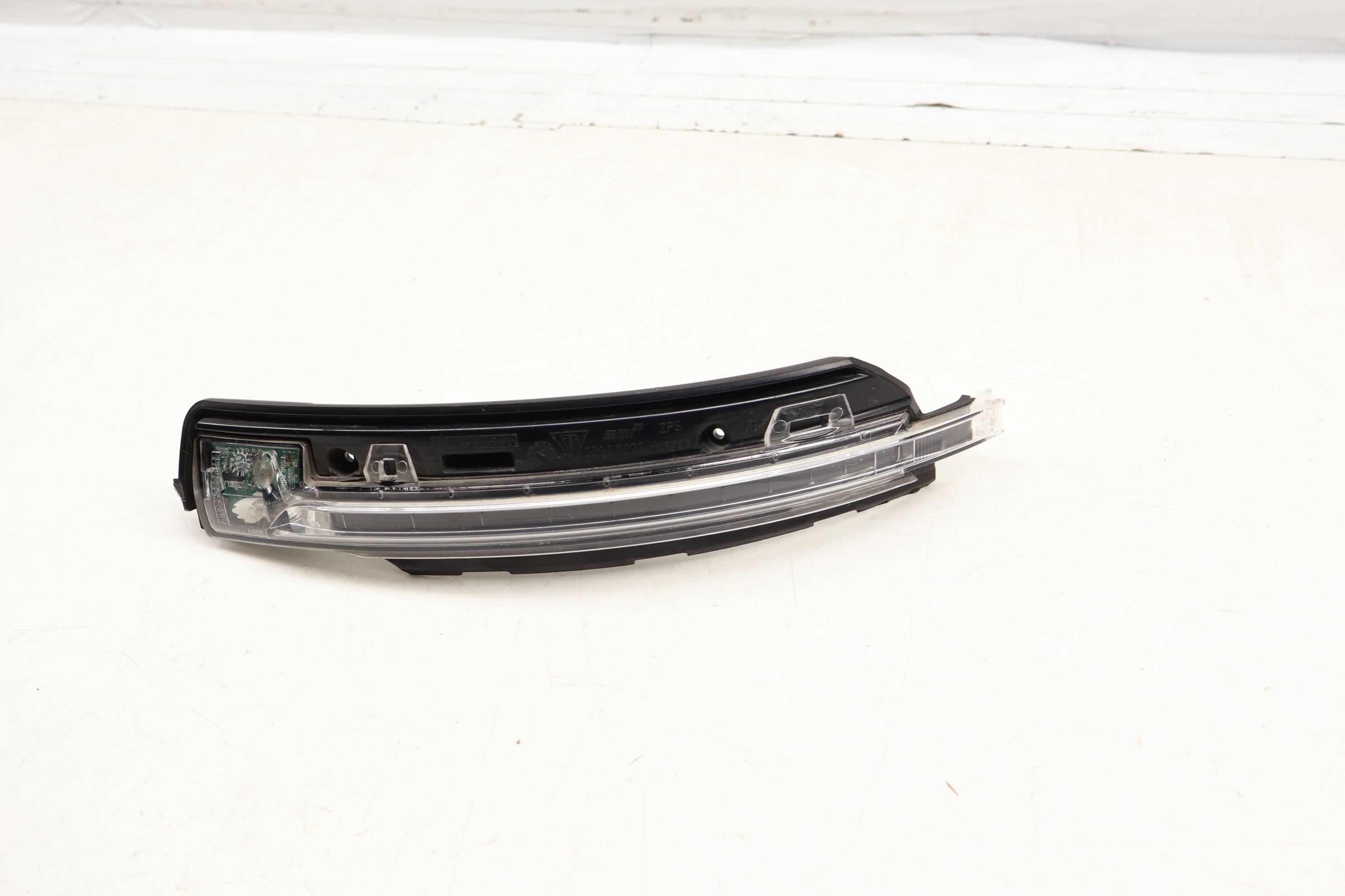 Side View Mirror Turn Signal Light 95B949101F