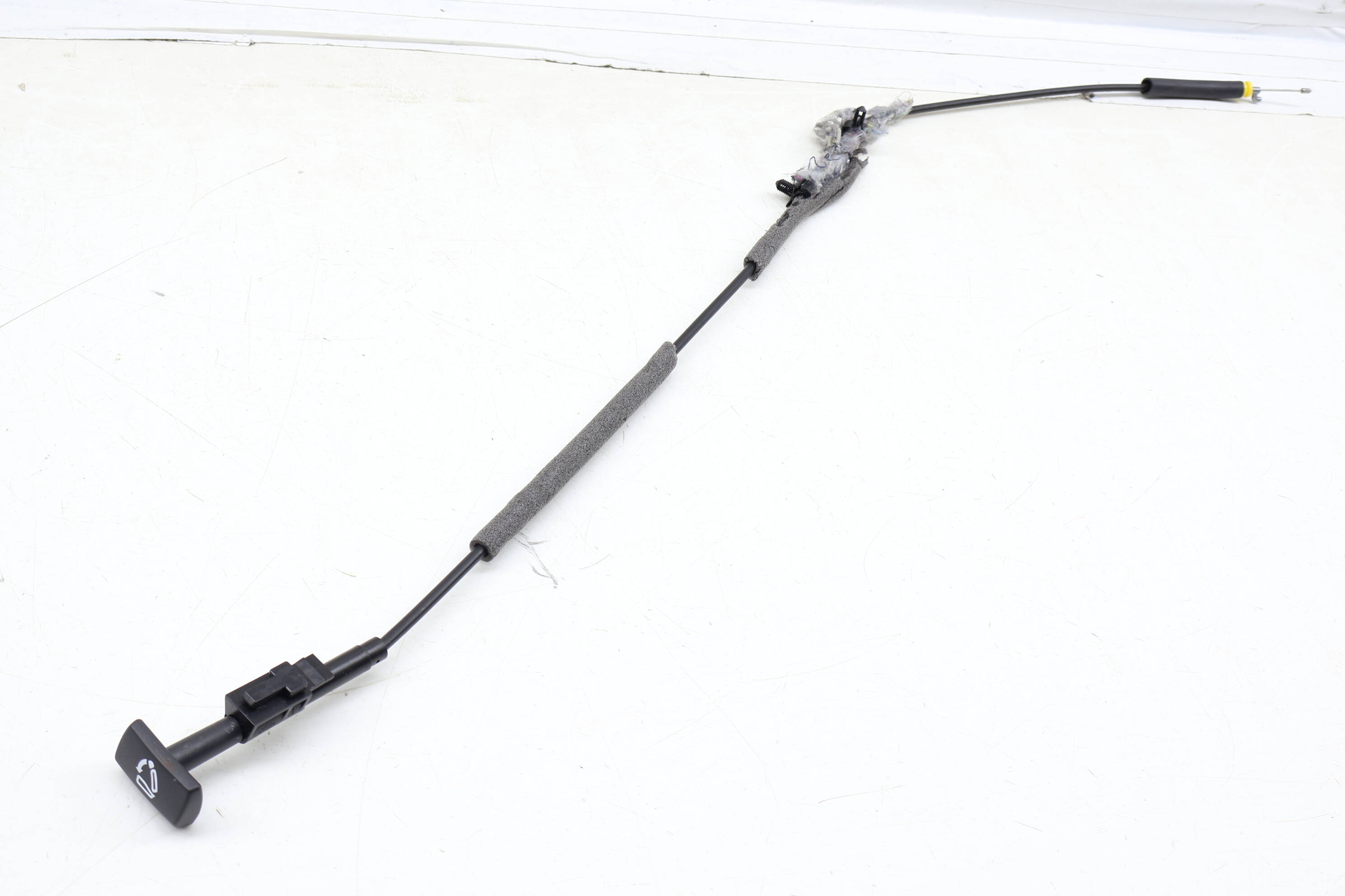 Seat Release Handle / Cable 561885682