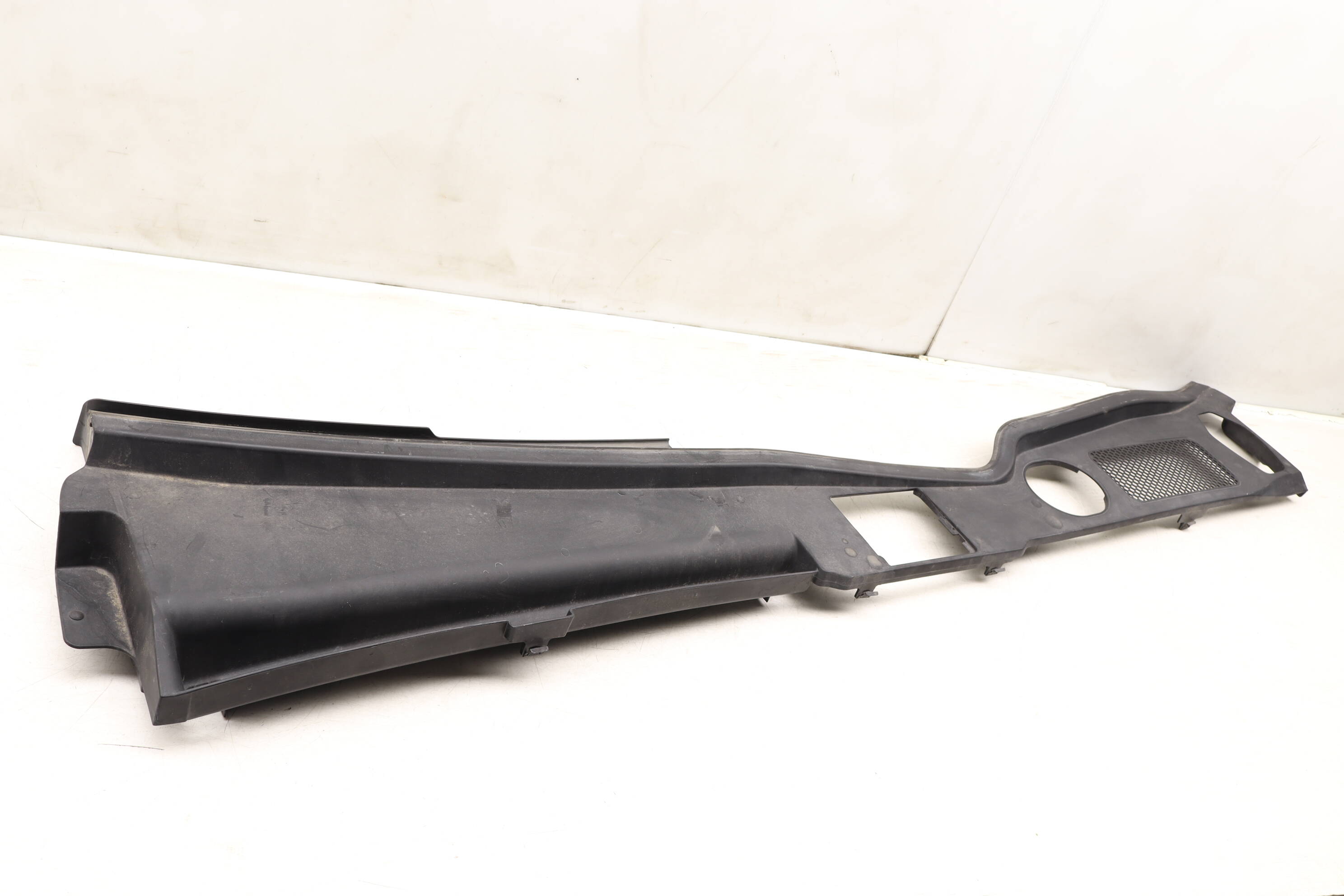 Firewall Engine Bay Cowl Cover 8R1819447C