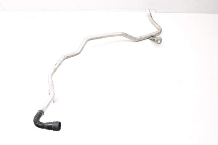 Egr Combi Valve Hose / Line 079131605R main product photo