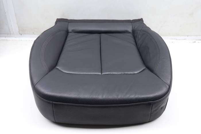 Lower Seat Bottom Cushion 8V0881405C main product photo